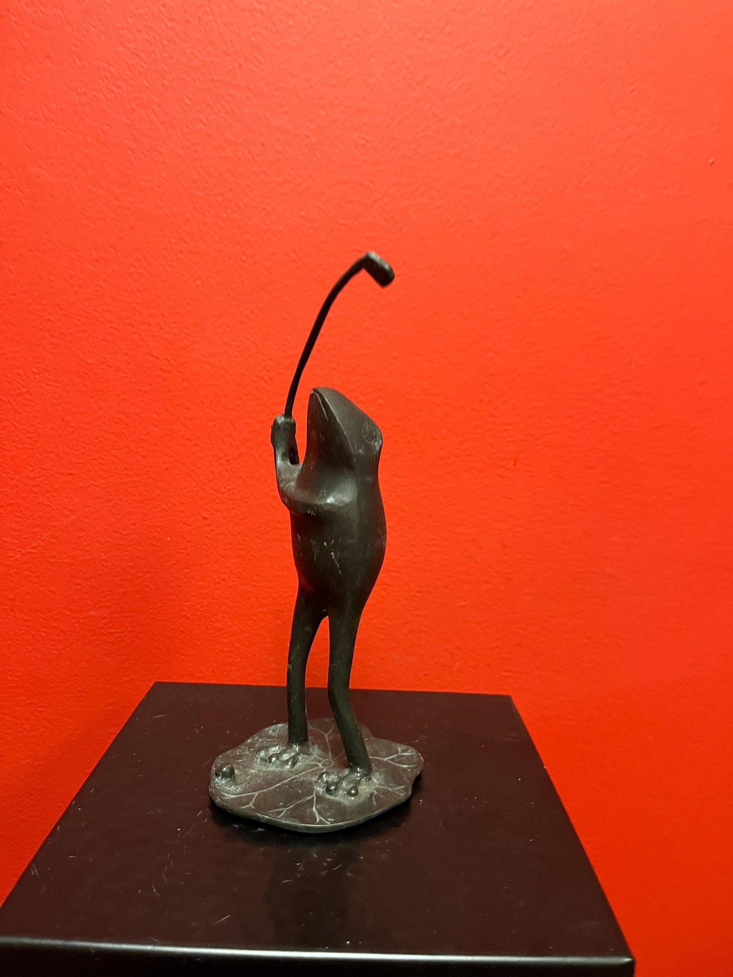 Lovely 8 inch tall bronze frog golfing statue  great patina  wonderful gift