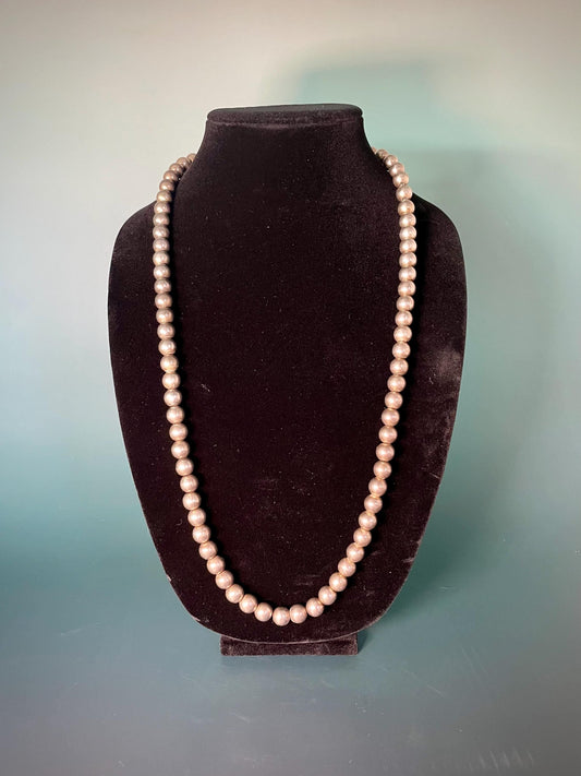 Classic 30 Metallic Bead Necklace