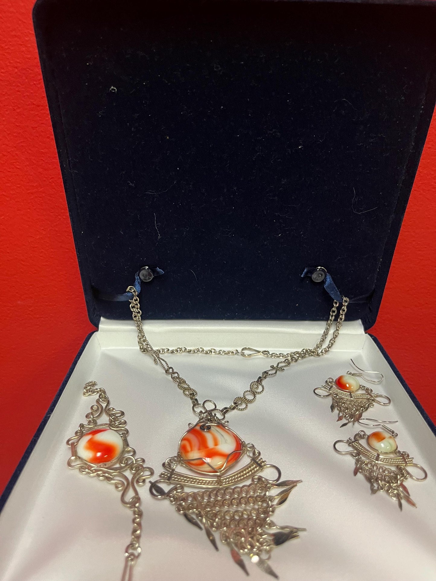 Persian untested silver and glass jewellery set  beautiful quality and look with box