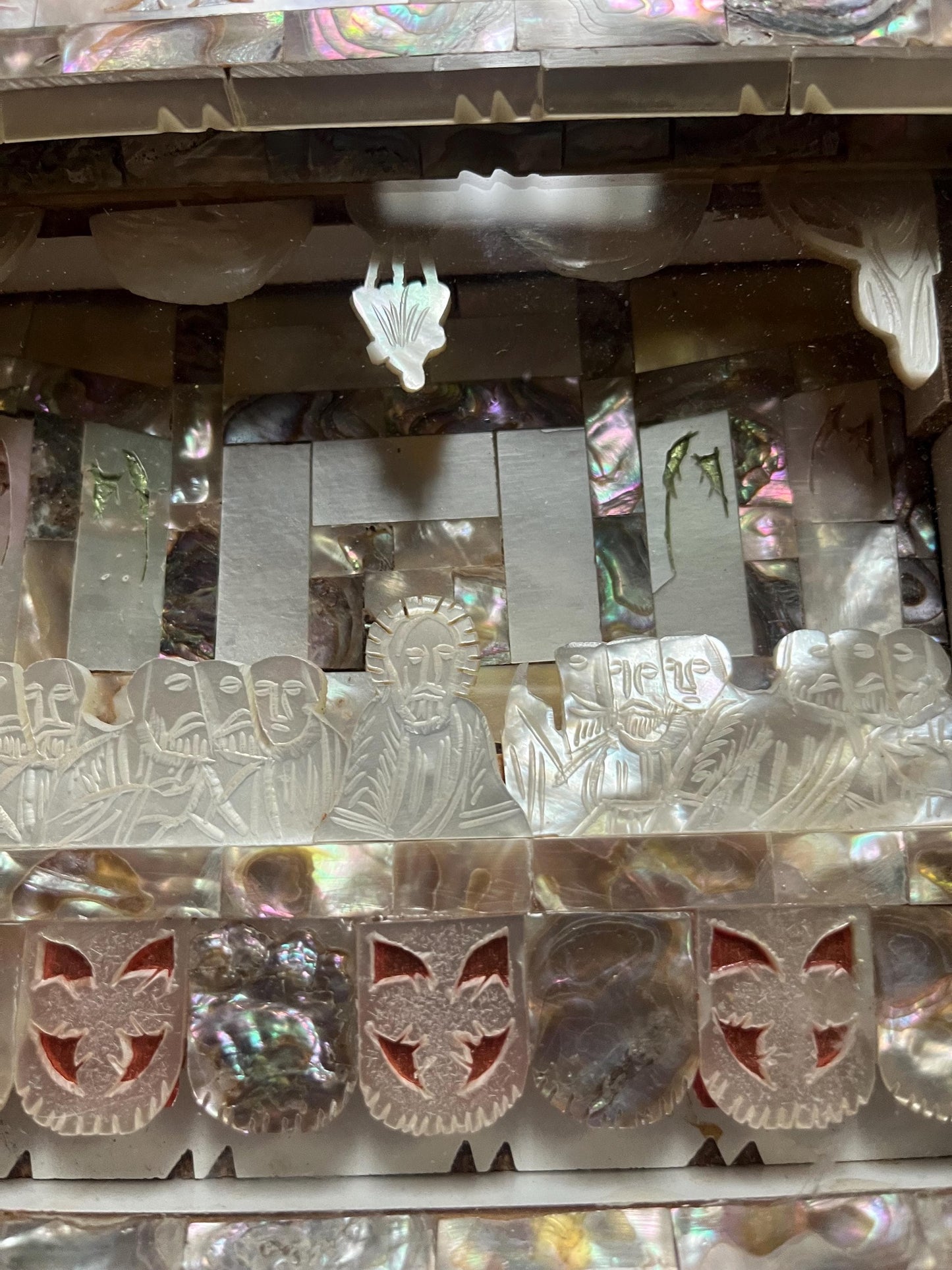 Beautiful 10 x 10 last supper diorama made out of Abalone and mother of Pearl shell  wow  see photos