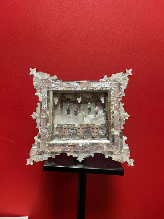 Beautiful 10 x 10 last supper diorama made out of Abalone and mother of Pearl shell  wow  see photos
