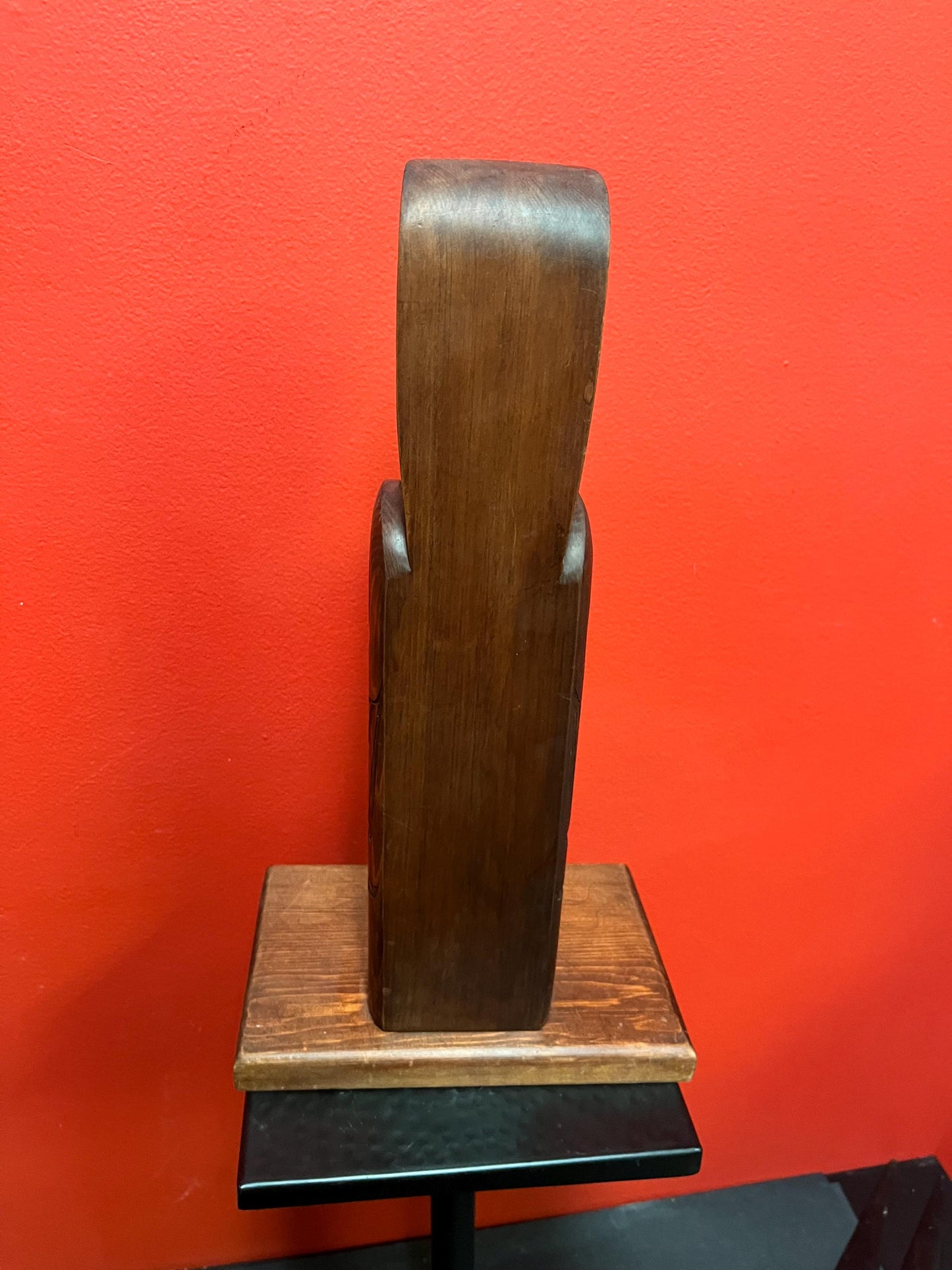 Beautiful indigenous first nation pacific  Northwest coast Mathew Baker cedar Eagle totem - Top quality  15  tall  well detailed