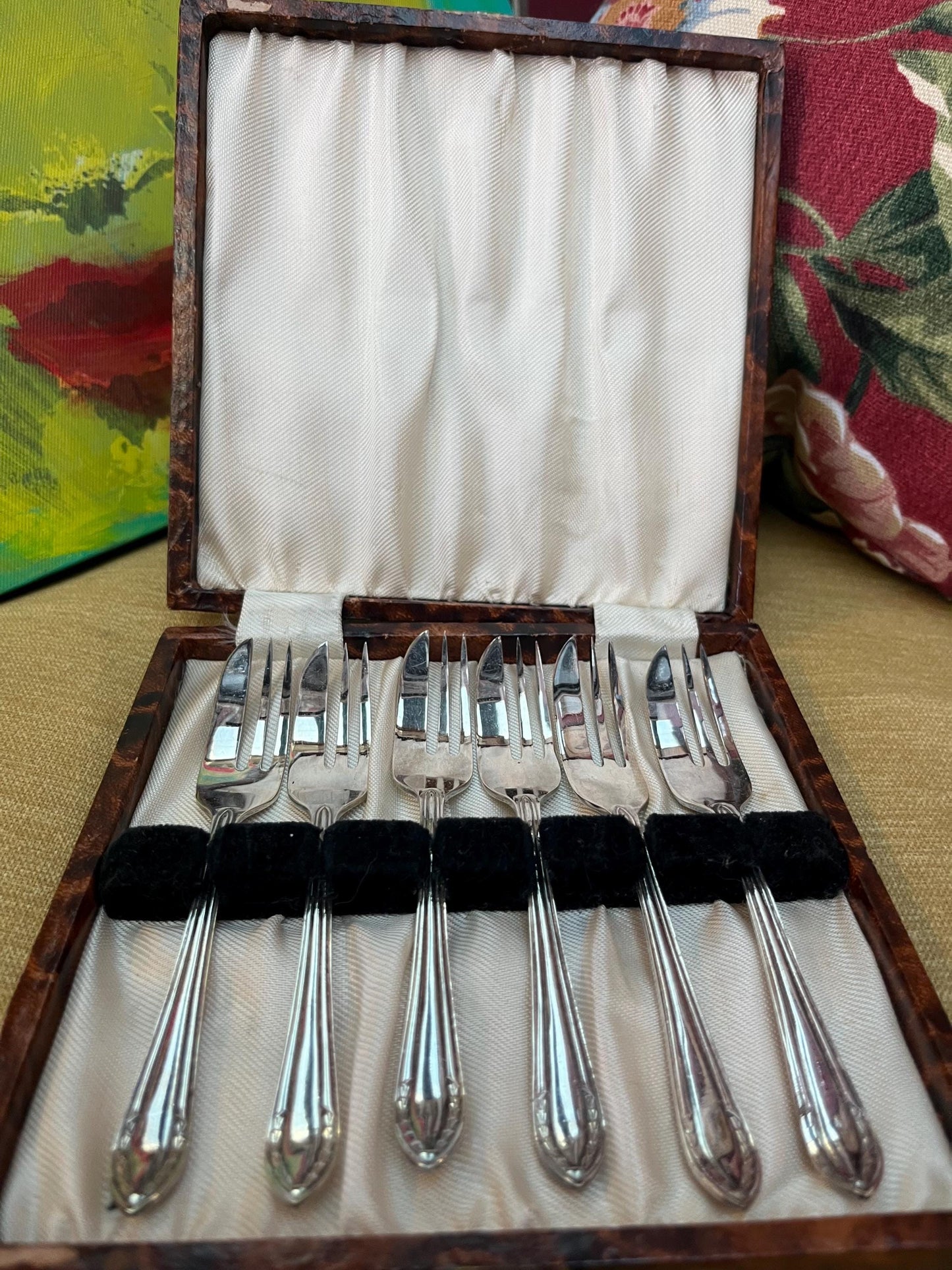 Set of six English antique silver plated hors doeuvre forks in original box  great value and perfect gift