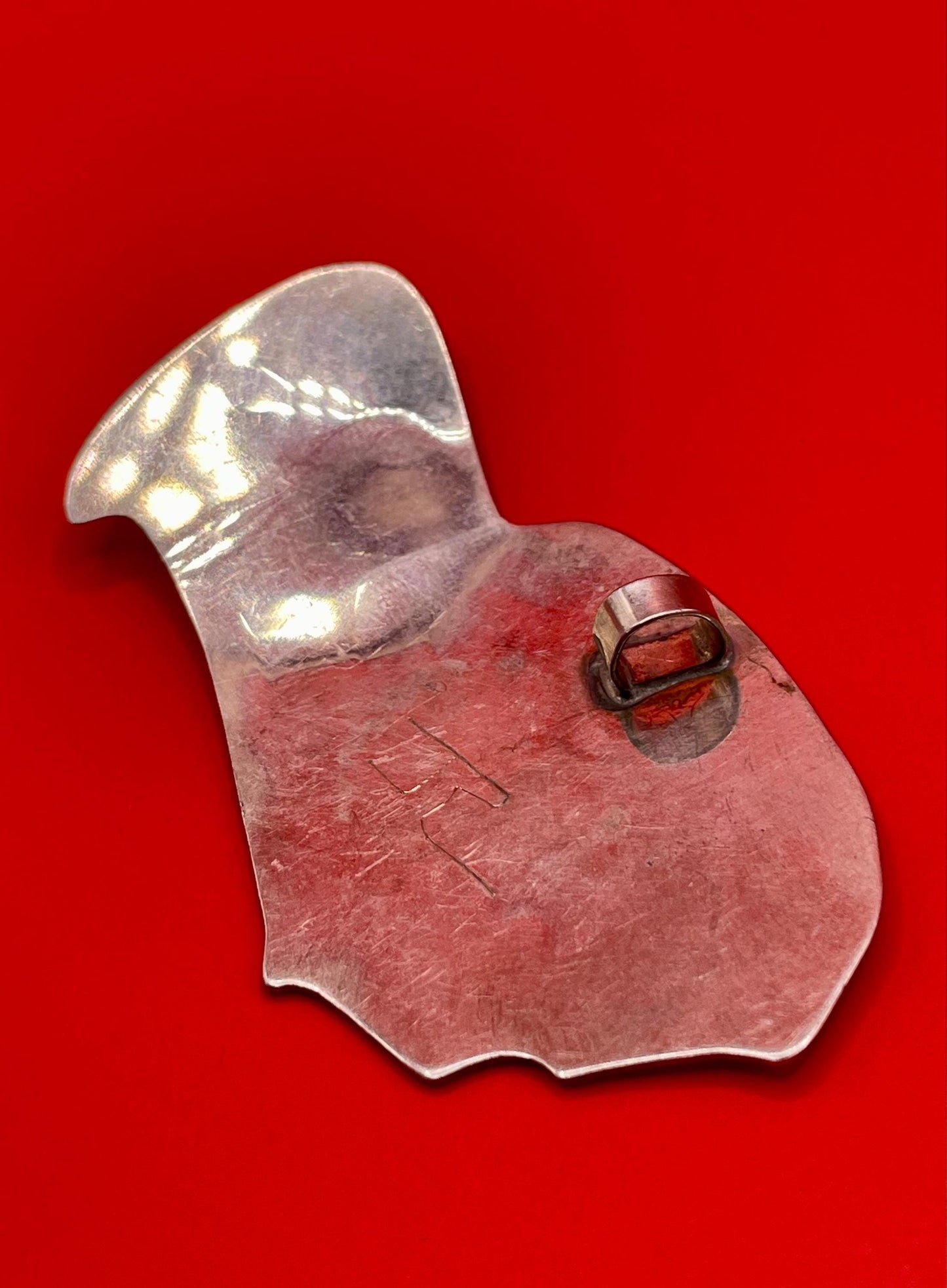 Stunning Indigenous First Nations pacific northwest coast raven pendant brooch signed by artist  great detail