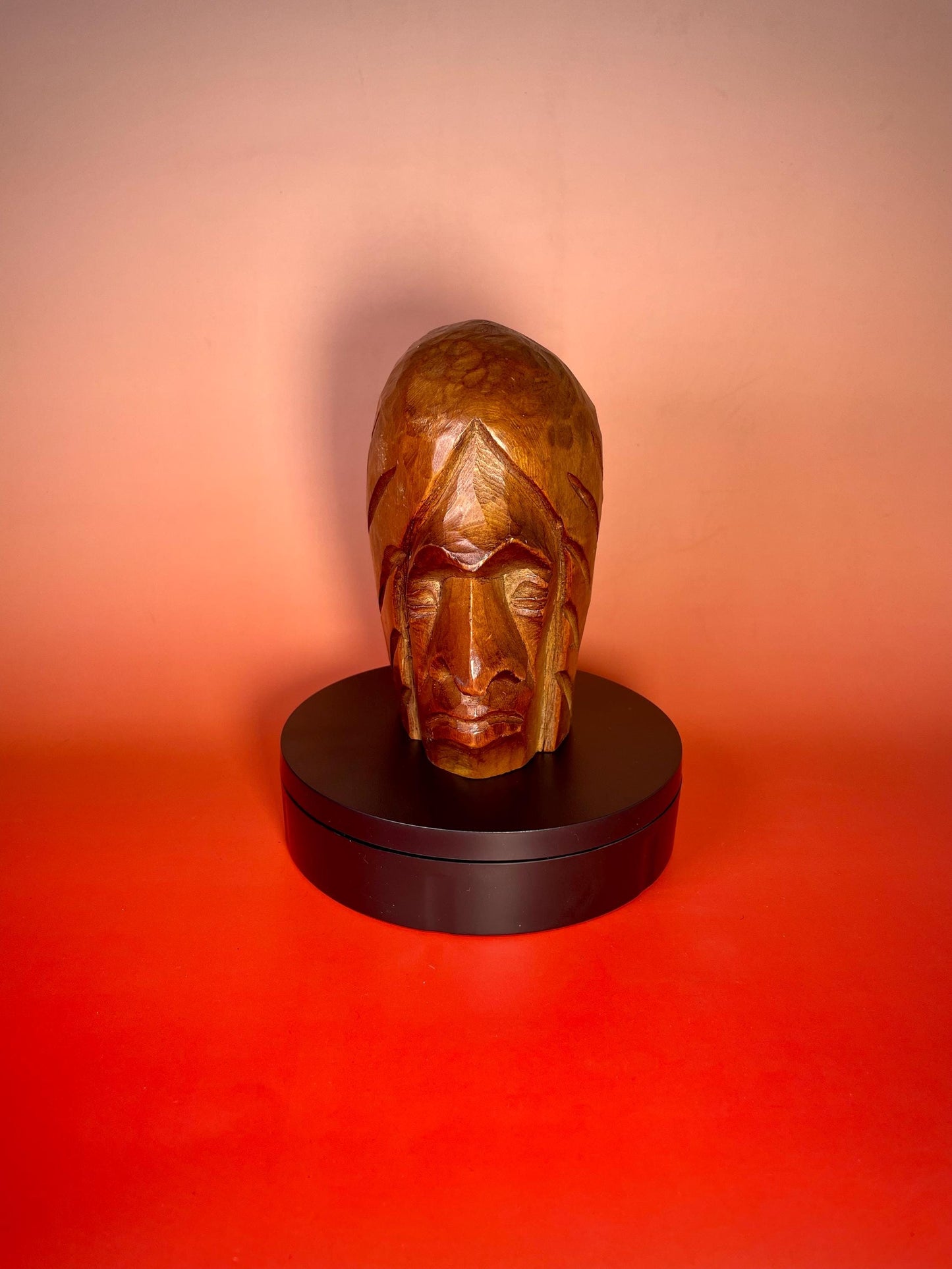 6 inch Signed Roger Guss carving