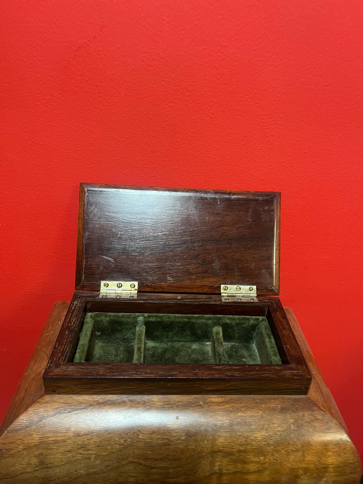 Stunning antique walnut jewellery box  15 x 10 x 7 wide  luxuriously lined and in perfect condition and ready to gift or use