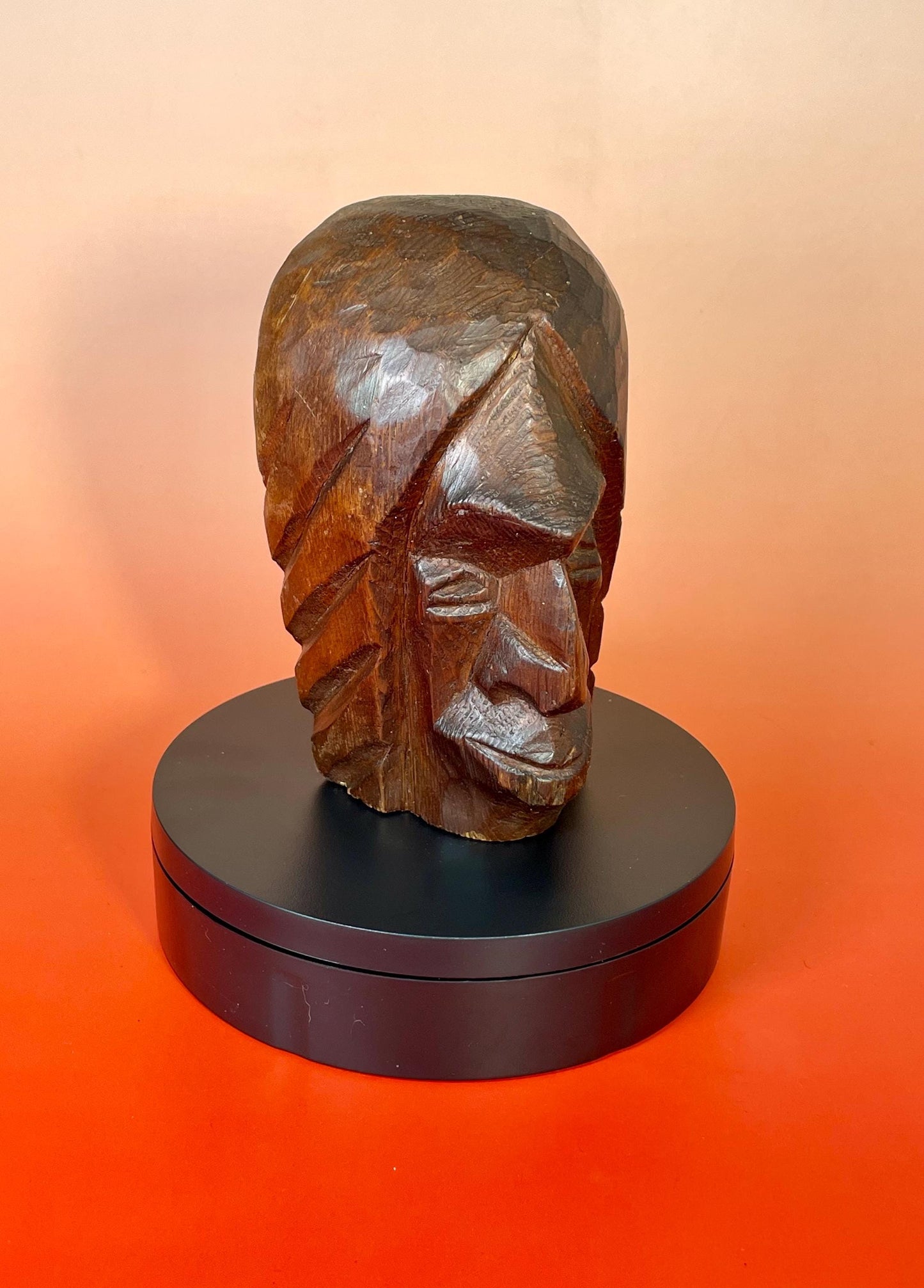 5.75 inch Signed Roger Guss carving