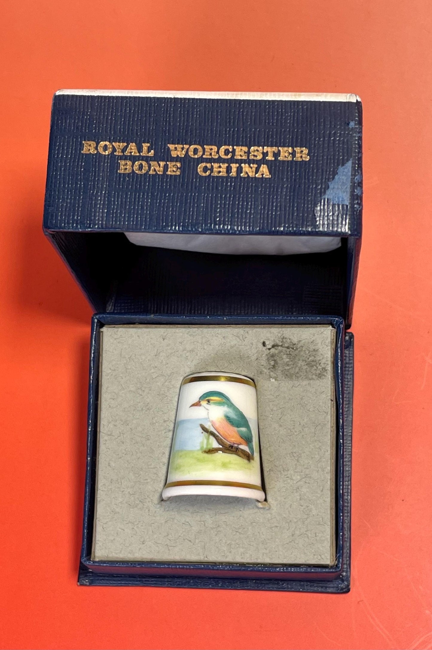 Royal Worcester Fine Bone China Thimble Signed by artist