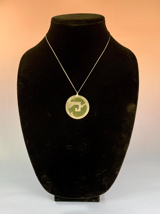 Sterling Silver and Jade pendant Necklace