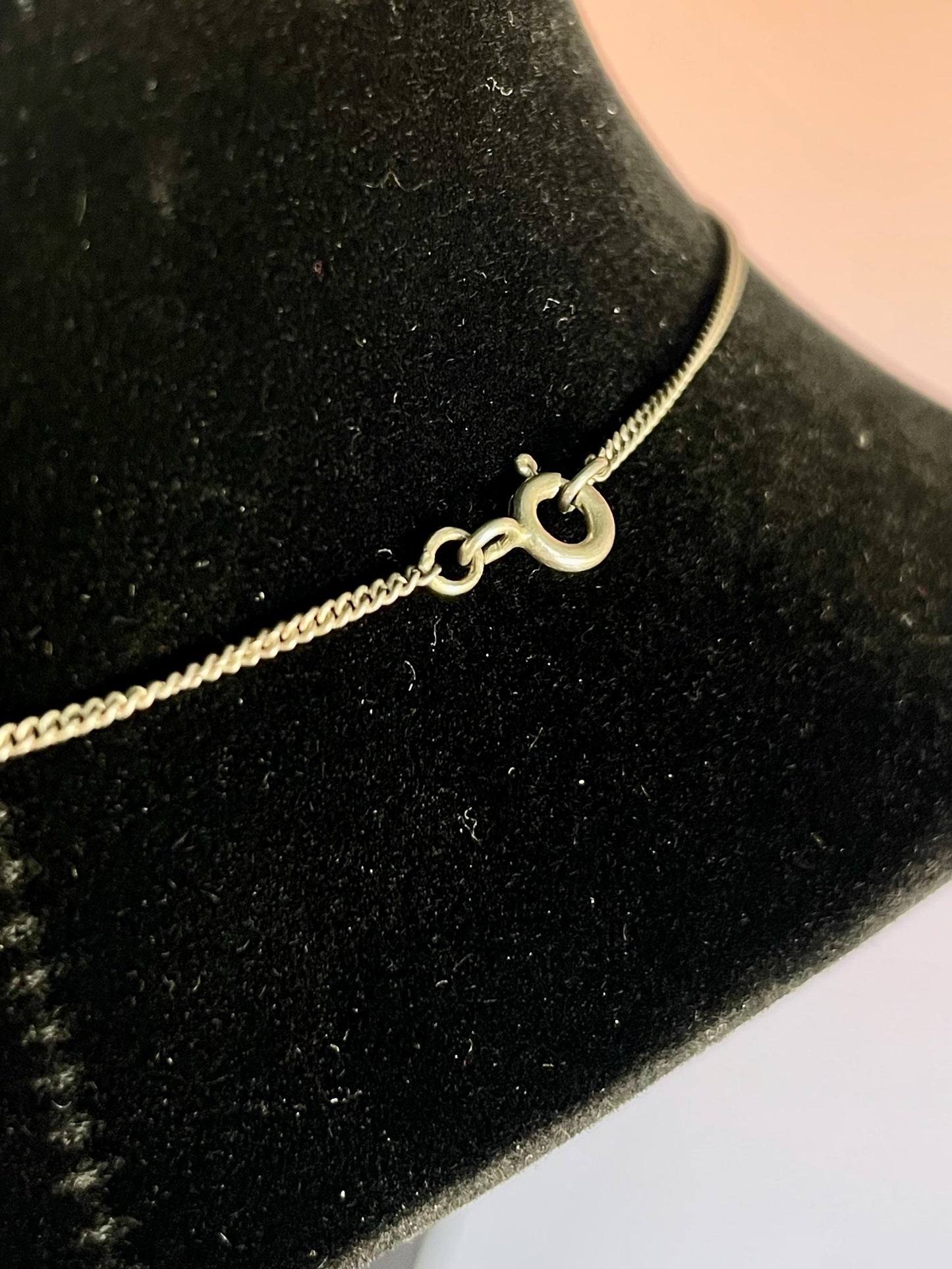 Sterling Silver and Jade pendant Necklace