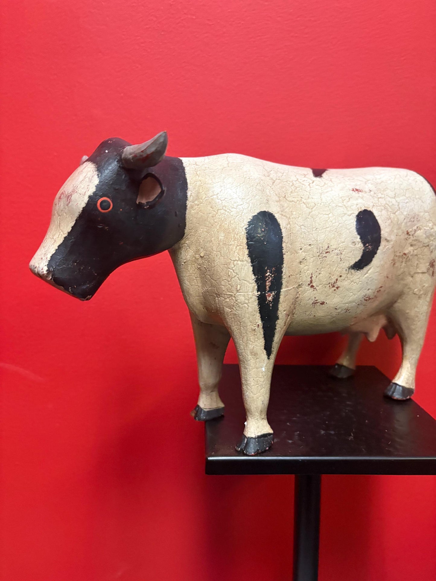 Absolutely fabulous folk art wooden cow great detail and beautiful patina older piece and great gift - 13 x 8 high