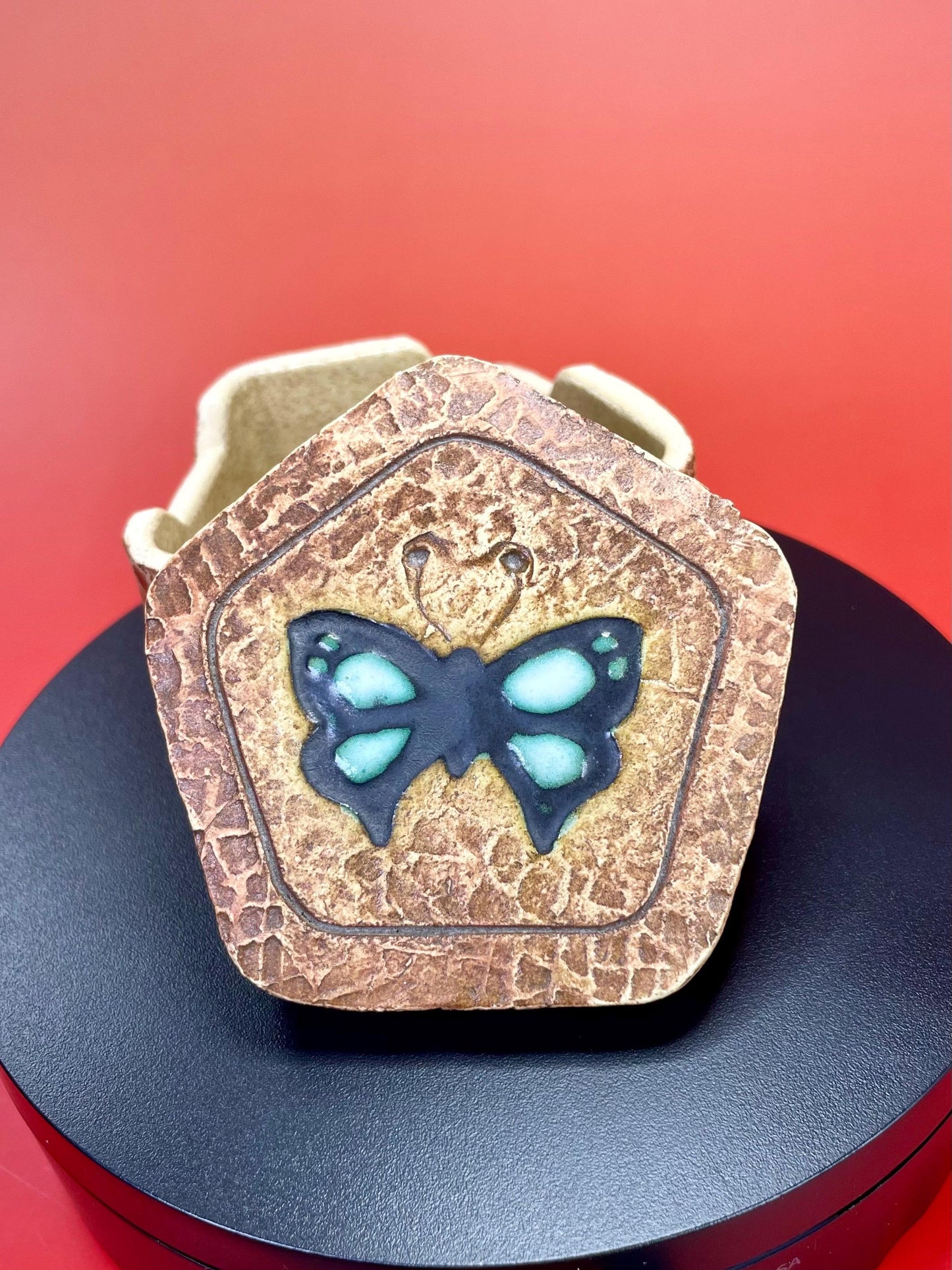 A Fabulous 3 inch wide lidded pottery dish  Butterfly design perfect condition