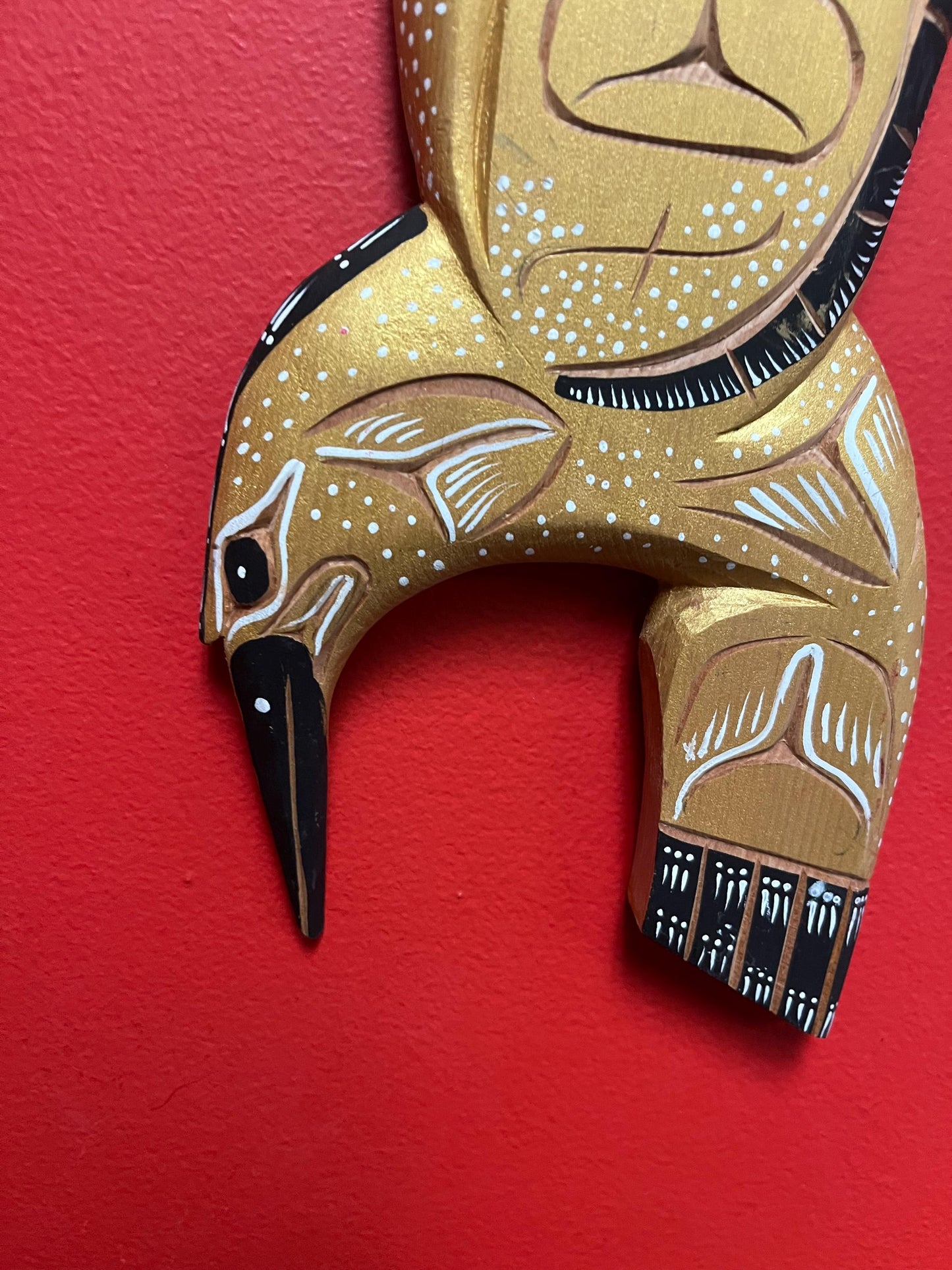 Beautiful 11 x 6 wide well painted signed in indigenous first nations, Pacific Northwest Coast Hummingbird plaque  ready to hang