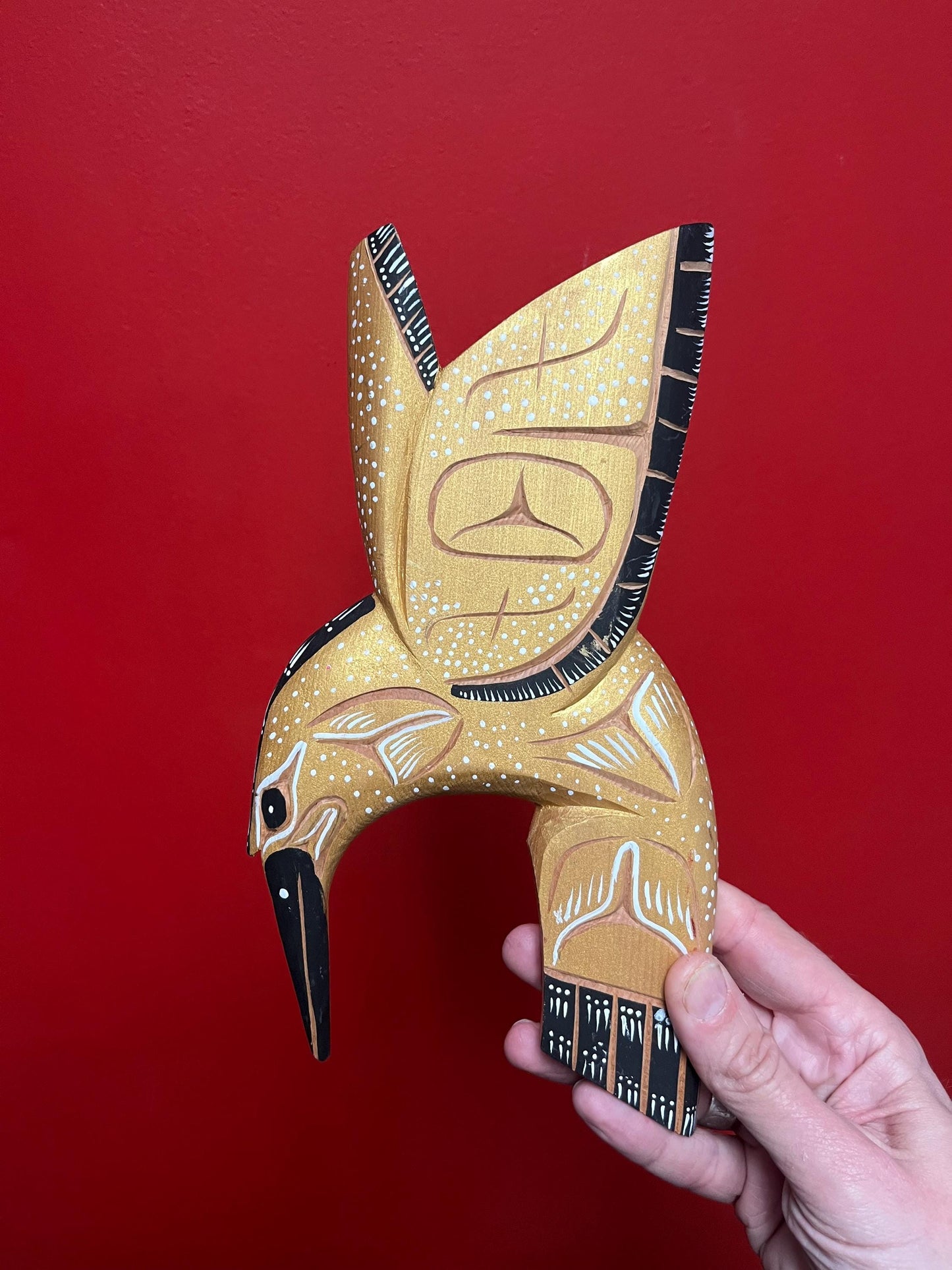 Beautiful 11 x 6 wide well painted signed in indigenous first nations, Pacific Northwest Coast Hummingbird plaque  ready to hang
