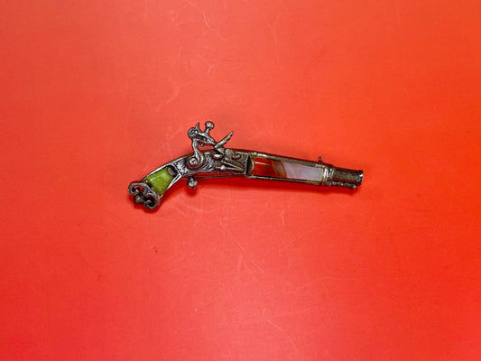 3.25 inch Wide Vintage Gemstone Gun brooch  good condition and great gift