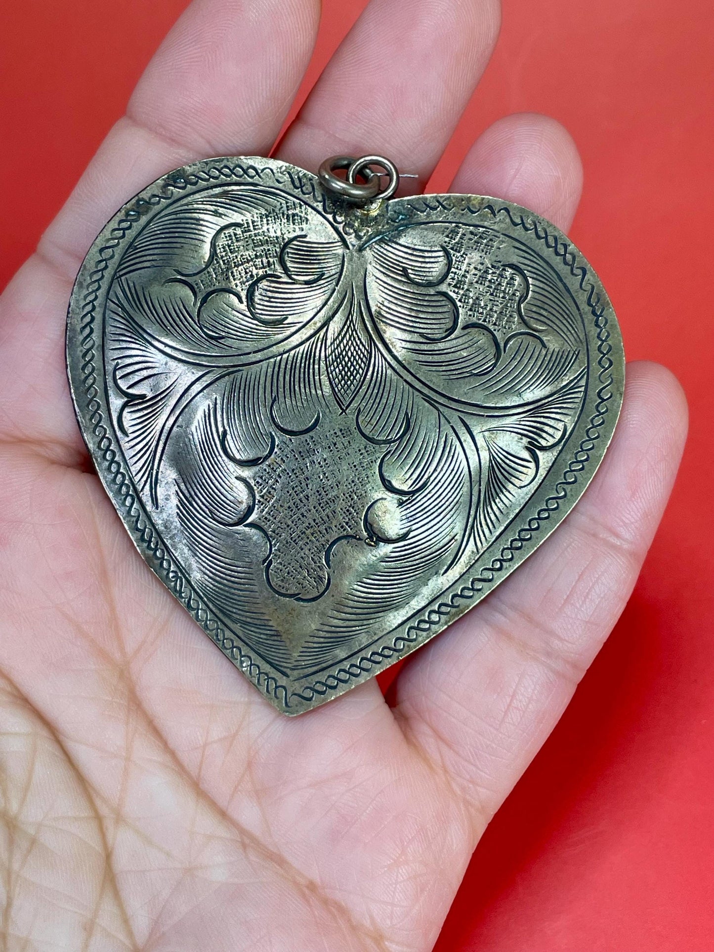 Fabulous 2.5 inch Metal Heart pendant  Stunning piece and perfect for a gift