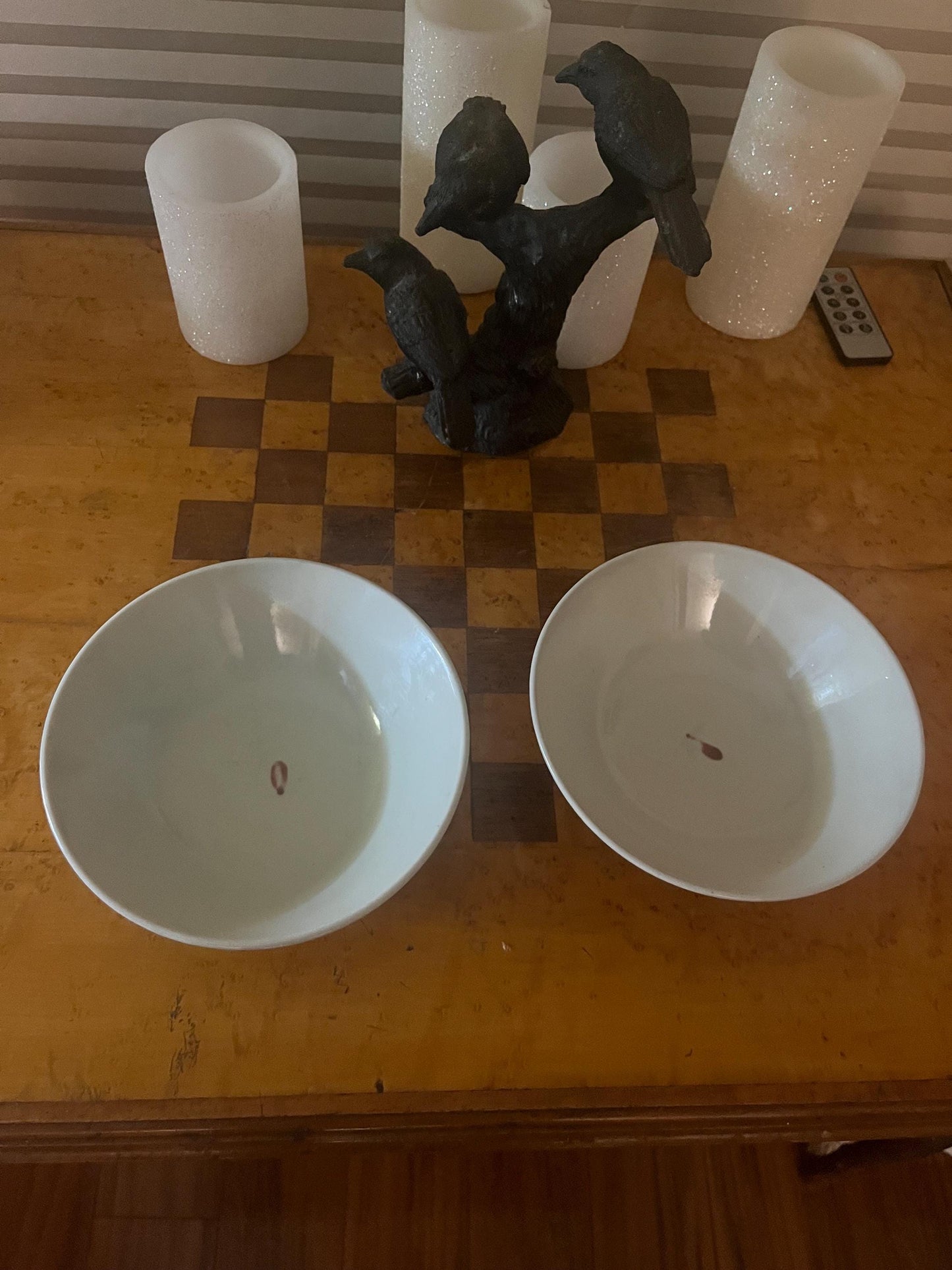 pair  Beautiful Chinese bowls  7 x 2 inches high hand painted  lovely quality   great value