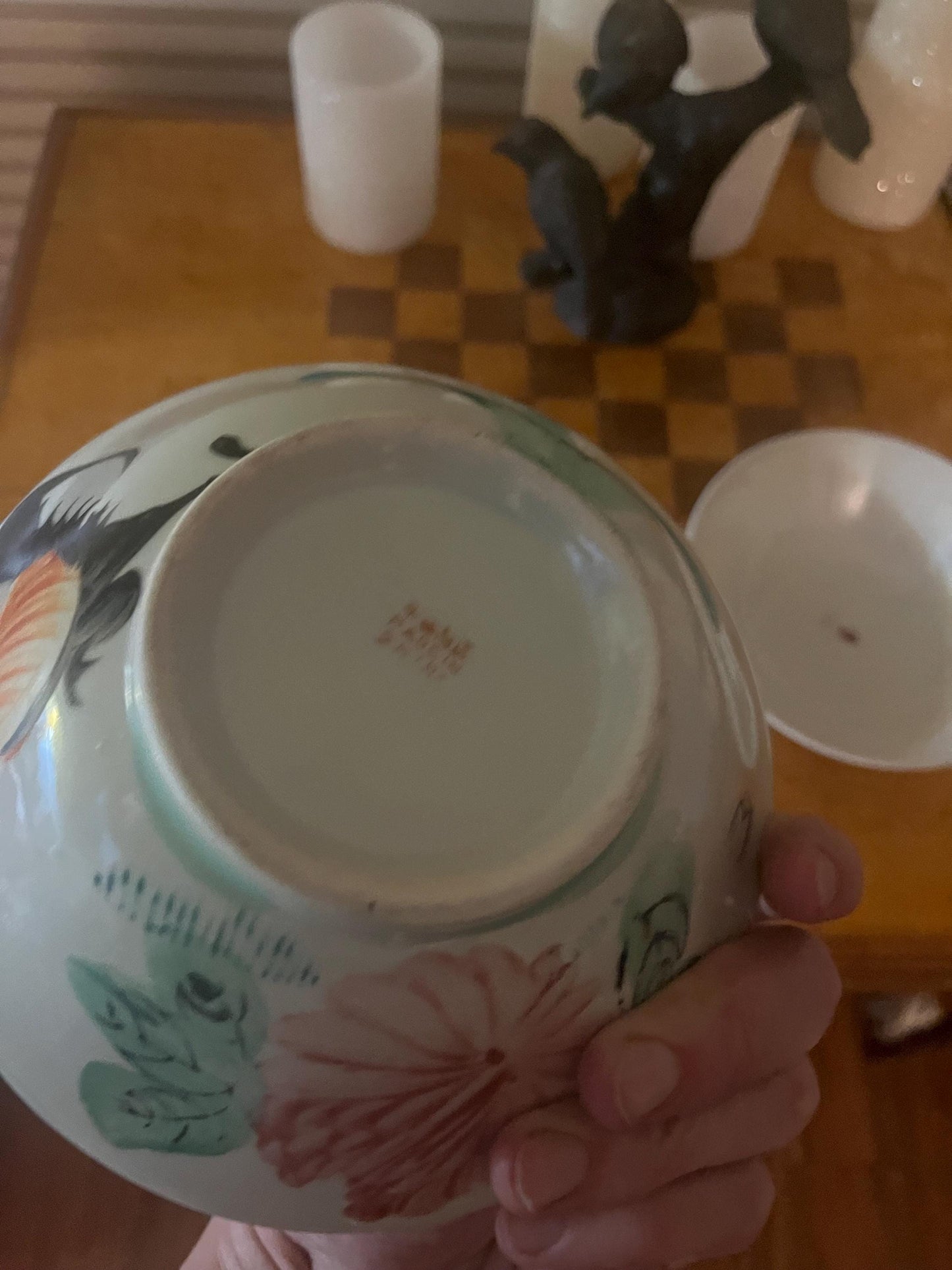 pair  Beautiful Chinese bowls  7 x 2 inches high hand painted  lovely quality   great value