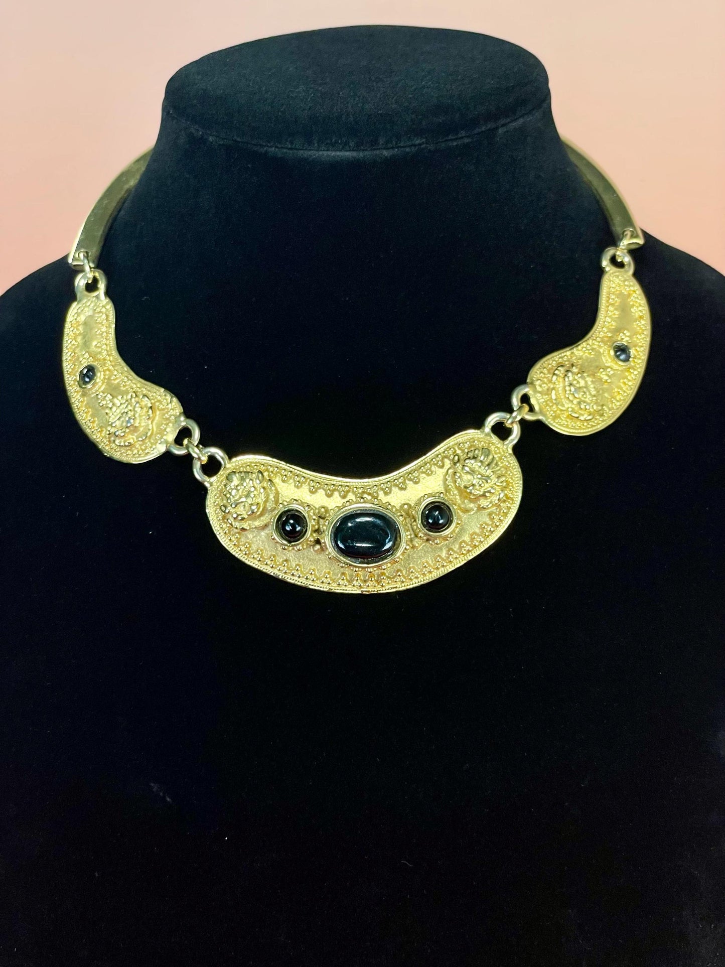 Gold-Tone Collar Necklace with Textured Details & Black Stone Accents