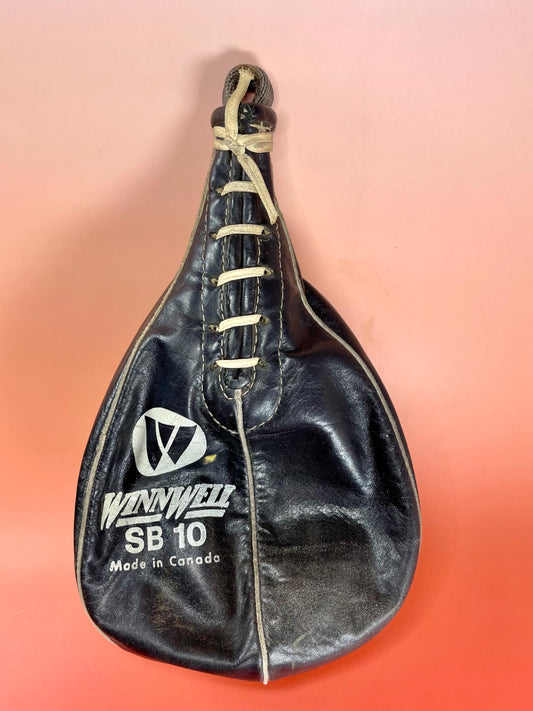 Vintage Winnwell SB 10 Leather Speed Bag  Classic Canadian Boxing Collectible