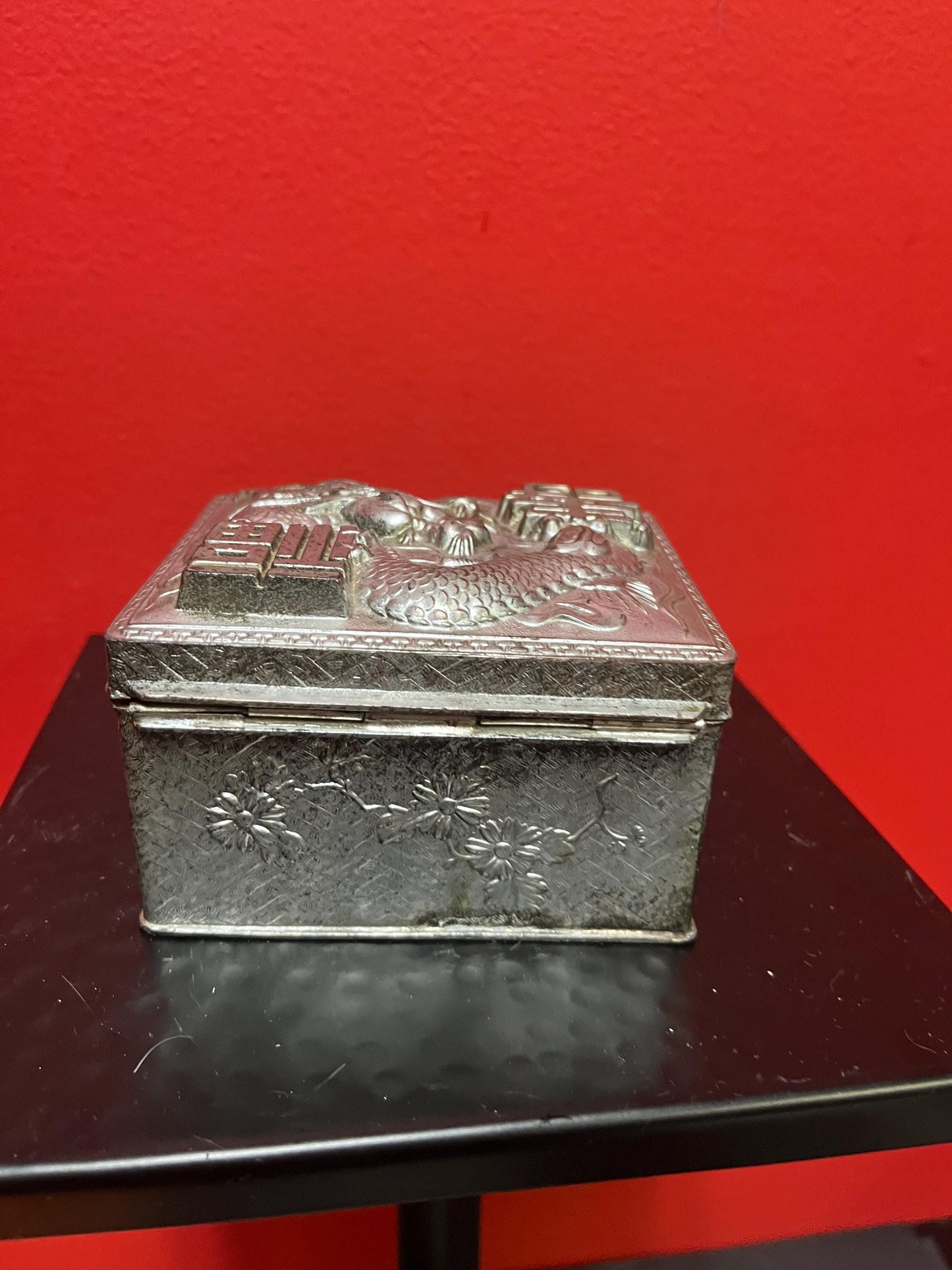 Very beautiful Japanese wood and metal dragon box  4 x 4 inches  great for Jewlery or cigarettes etc  perfect gift