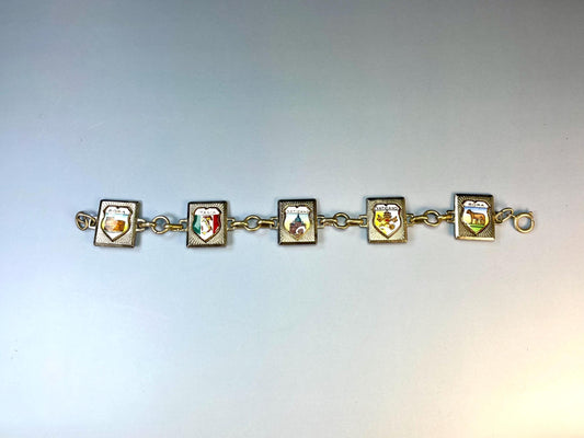 Classic Metal Link Bracelet with Italian Imagery  Timeless and Versatile