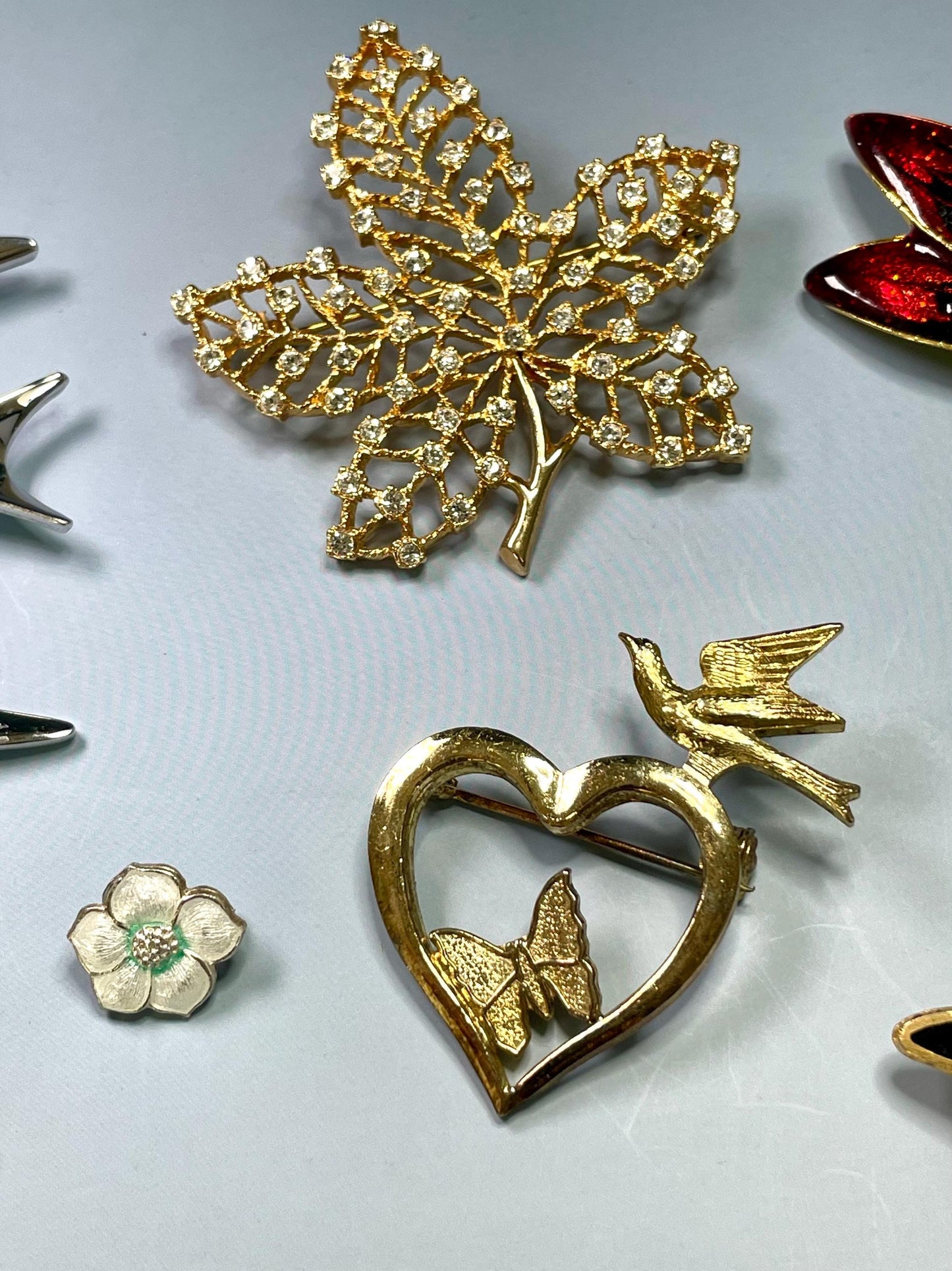 Nice Lot of Brooches