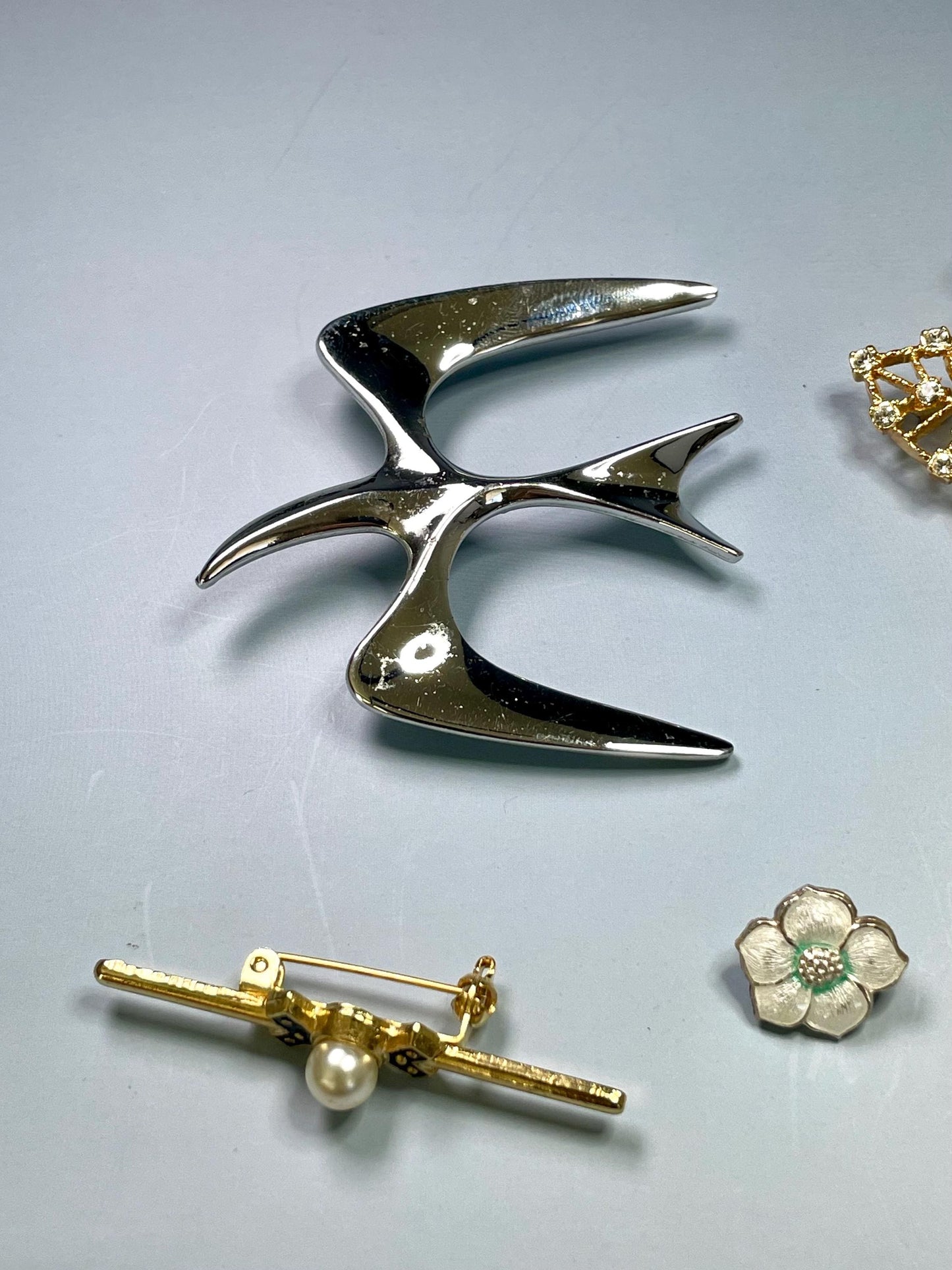 Nice Lot of Brooches