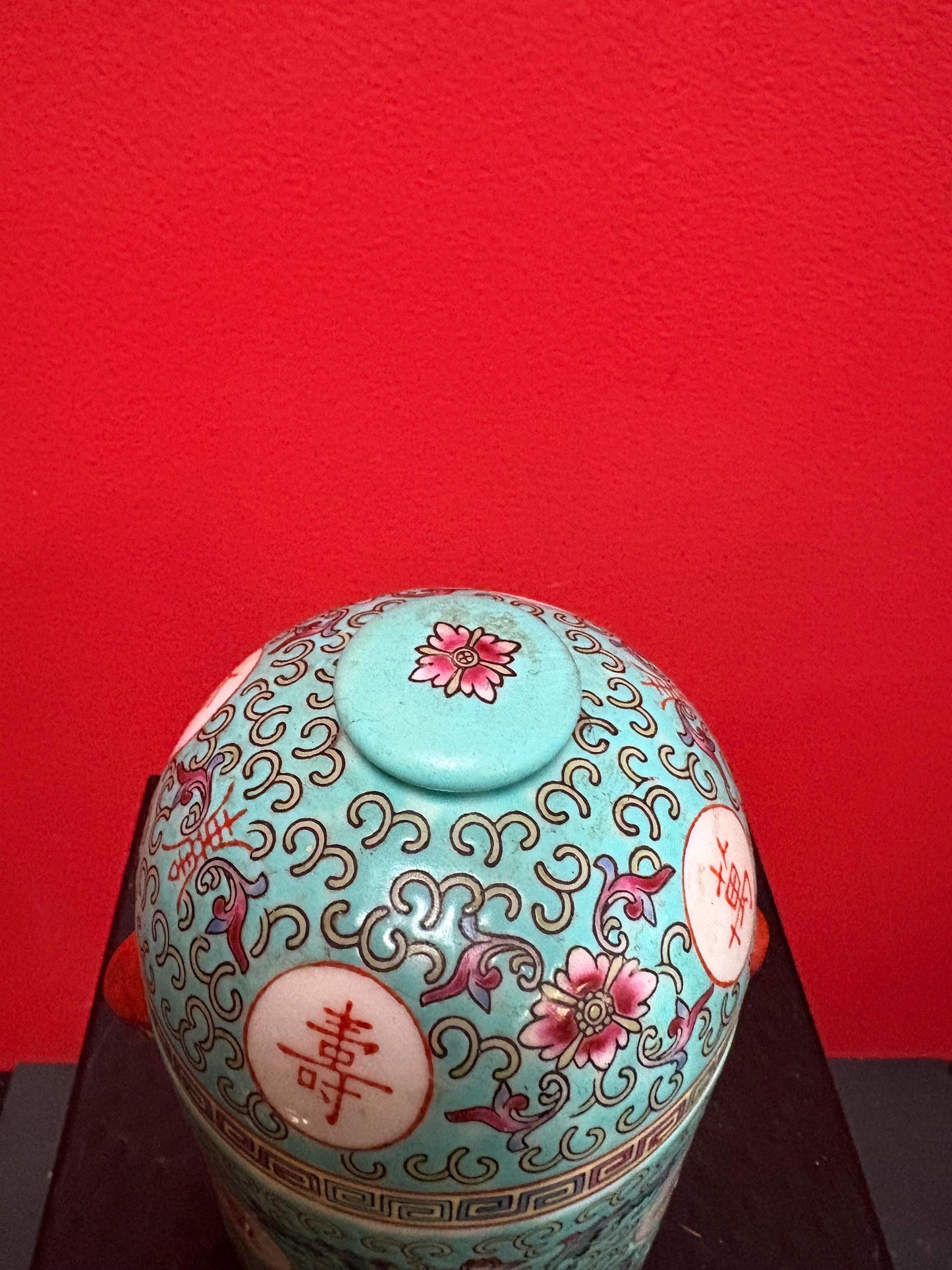 Lovely mid 20 century Chinese vert rose porcelain cannister with lovely handles  7 inches tall and good condition