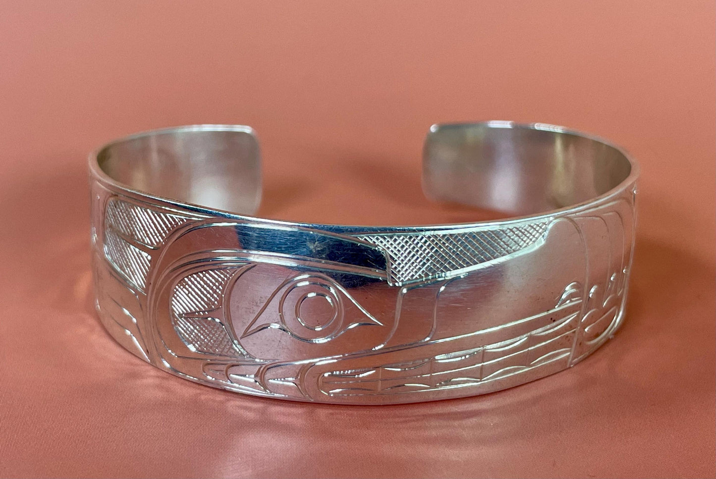 Stunning  2 1/2 inch wide indigenous first nations northwest coast Sterling Tony Hunt wolf bracelet  amazing detail