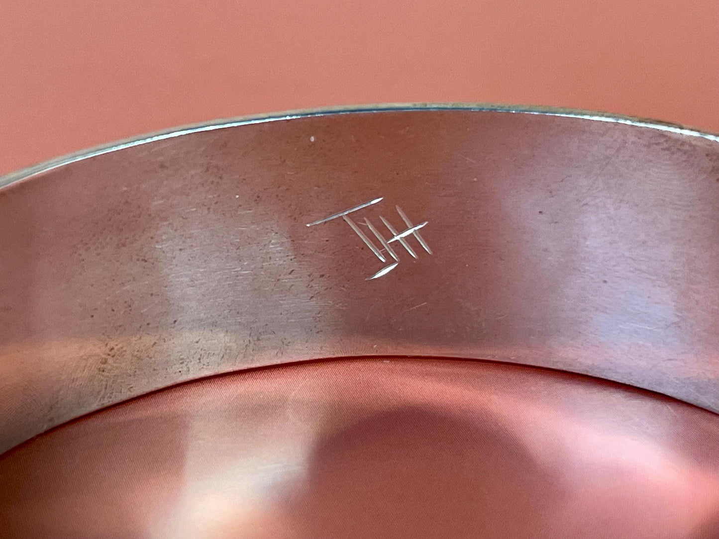 Stunning  2 1/2 inch wide indigenous first nations northwest coast Sterling Tony Hunt wolf bracelet — amazing detail