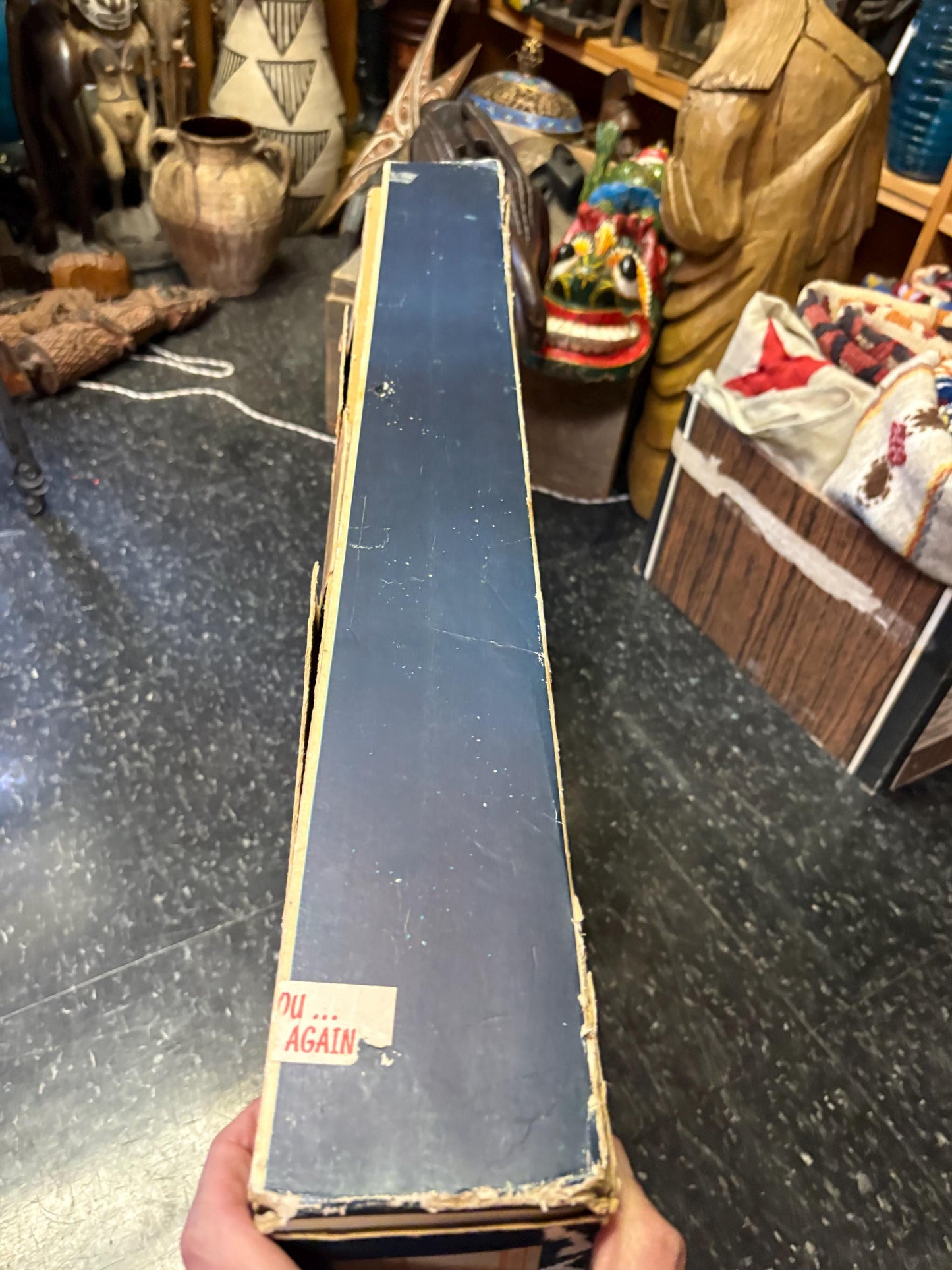 Wonderful 30 x 20 x 4“ deep  HudsonBay Company HBC wool  blanket box    not new condition  1 the best - HBC - so rare So weird