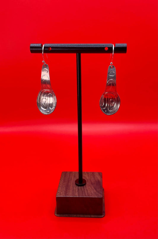 Beautiful indigenous first nations Tony Hunt sterling silver otter earrings