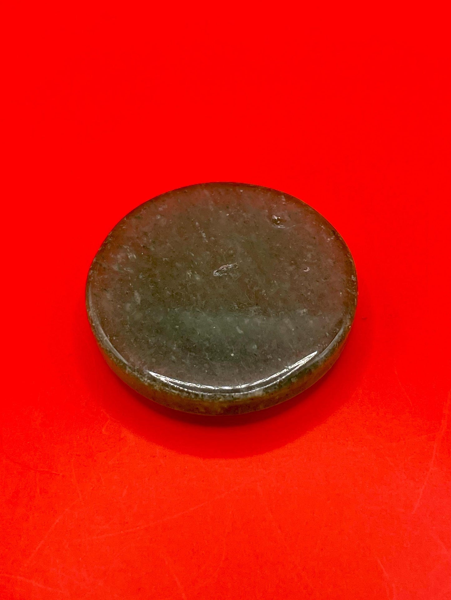 Lovely old Chinese untested, gold and jade pendant   beautiful and good value  1.25 inches long