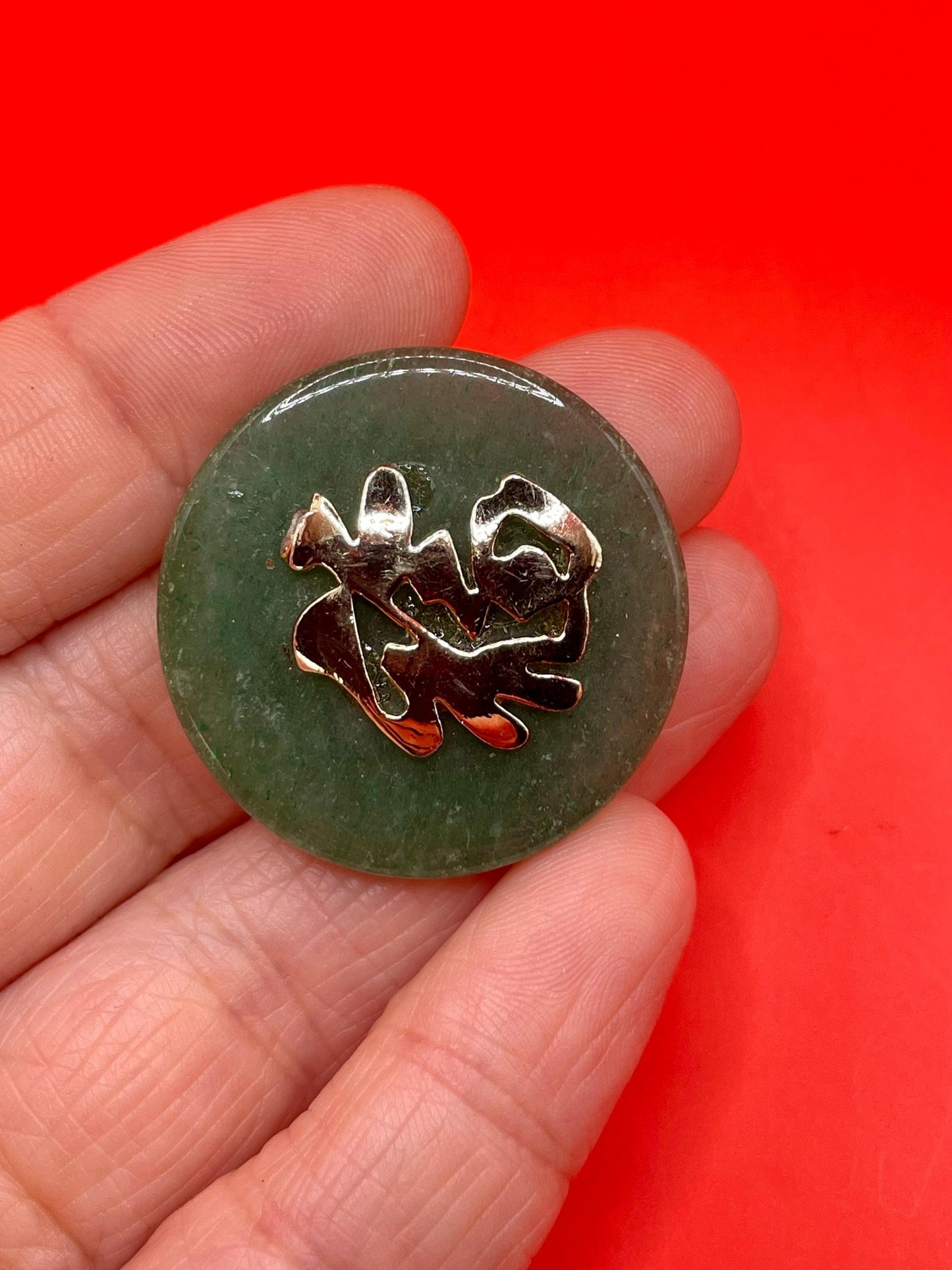 Lovely old Chinese untested, gold and jade pendant   beautiful and good value  1.25 inches long