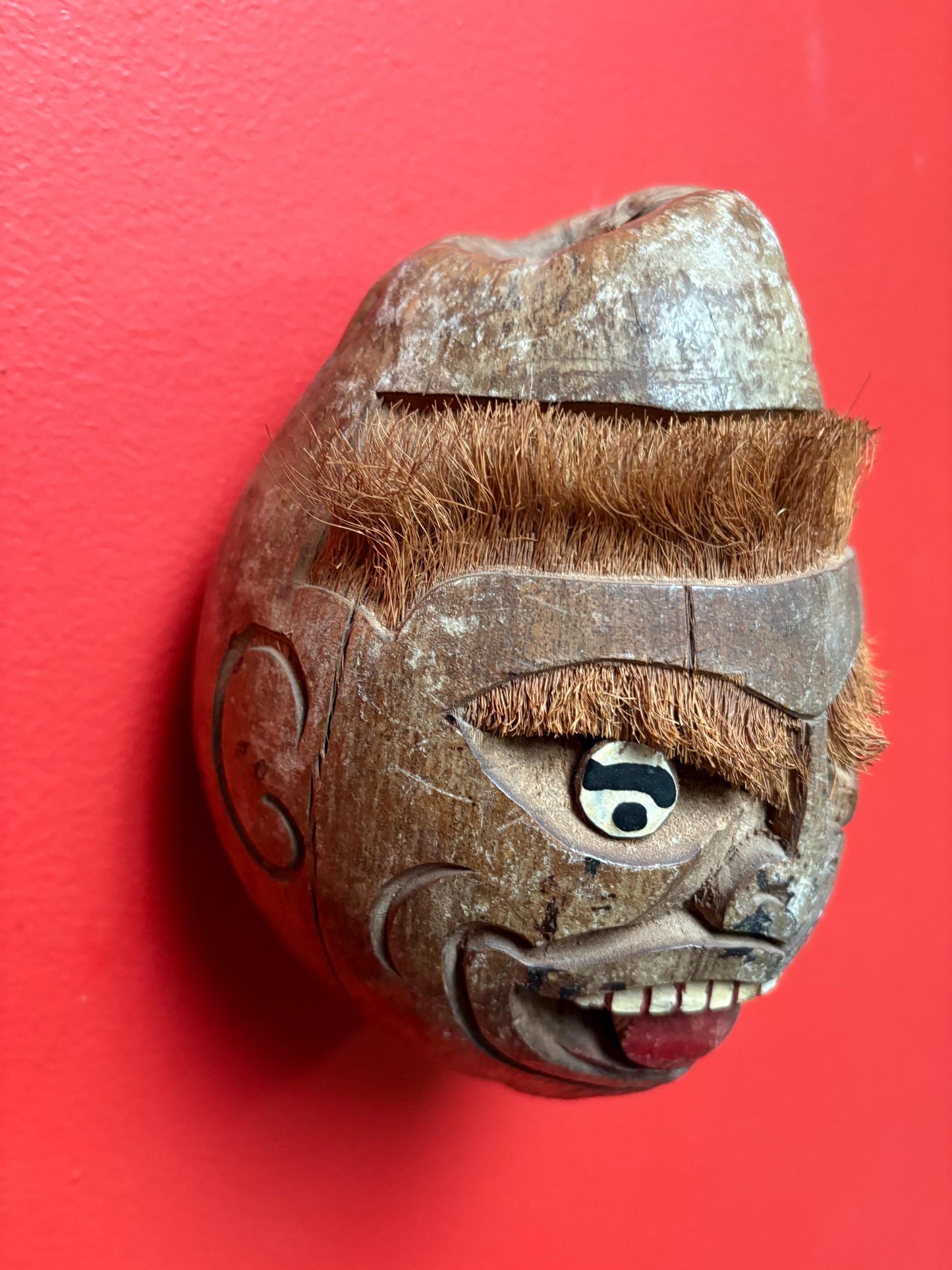Very cool vintage Cambodian coconut mask  8 x 4.5“  so much character
