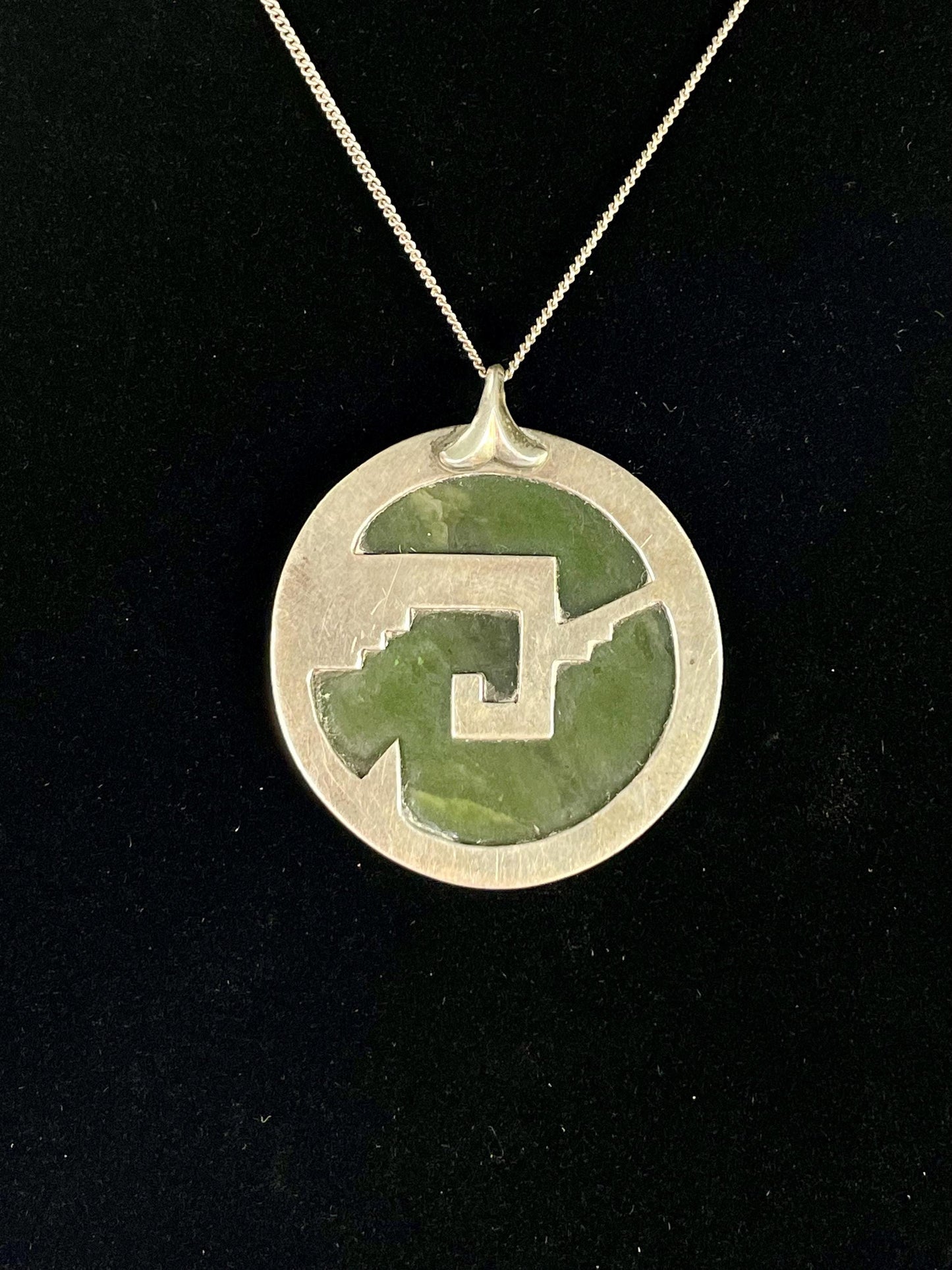 Sterling Silver and Jade pendant Necklace