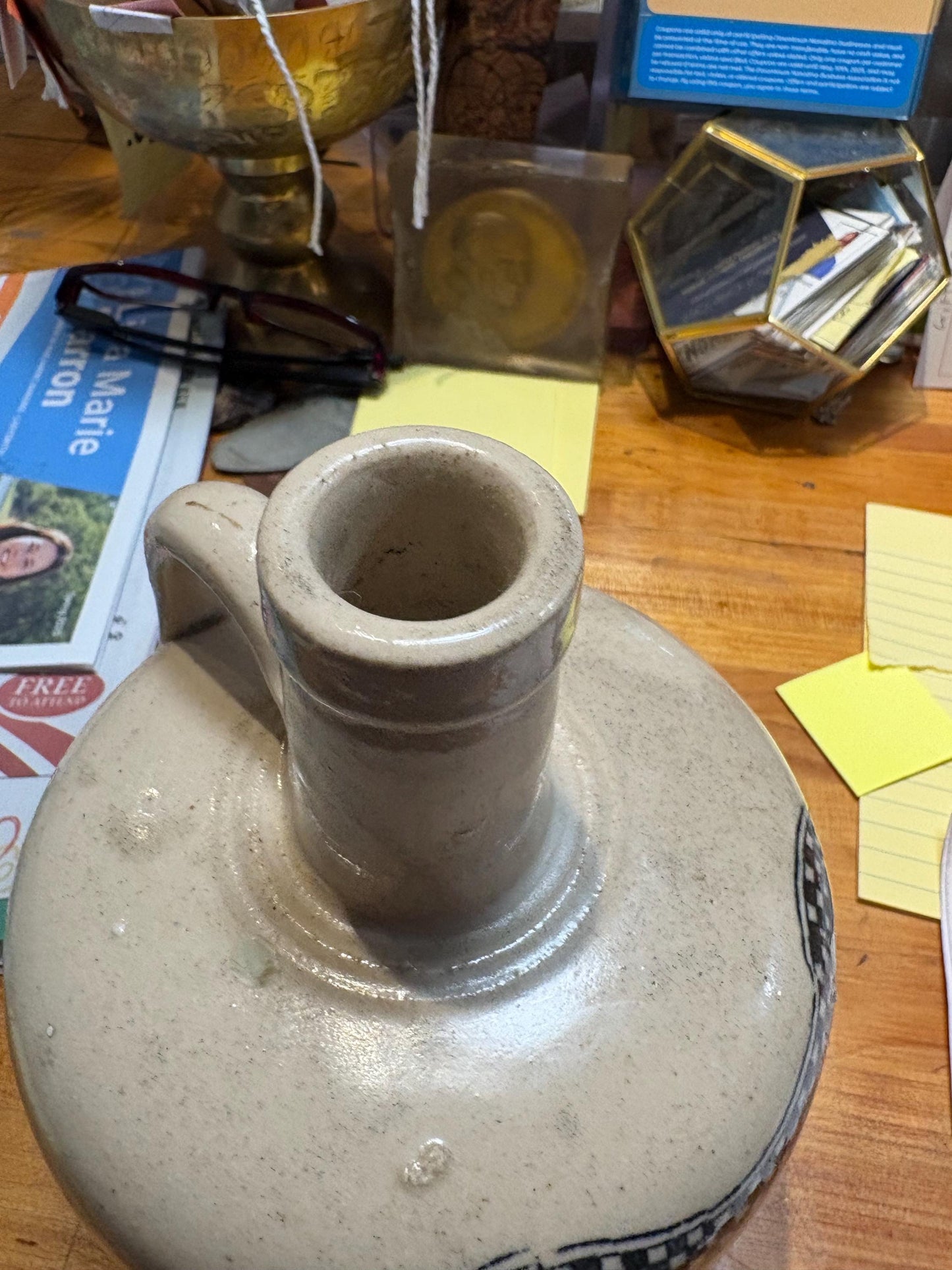 Rare Scottish 8 inch tall, Rob Roy Highland whiskey stoneware jug  - Perfect condition  great graphics  wow