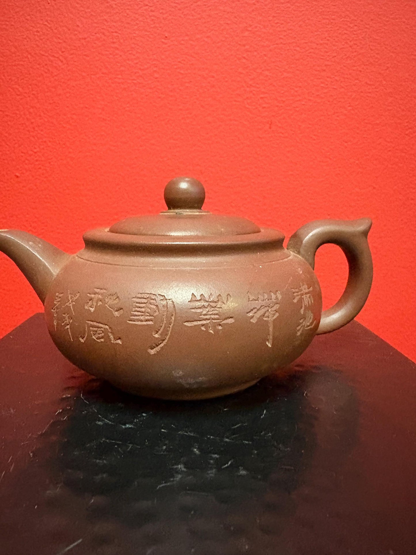 Purple clay yixing ware Chinese teapot  6 inches long  signed  great condition