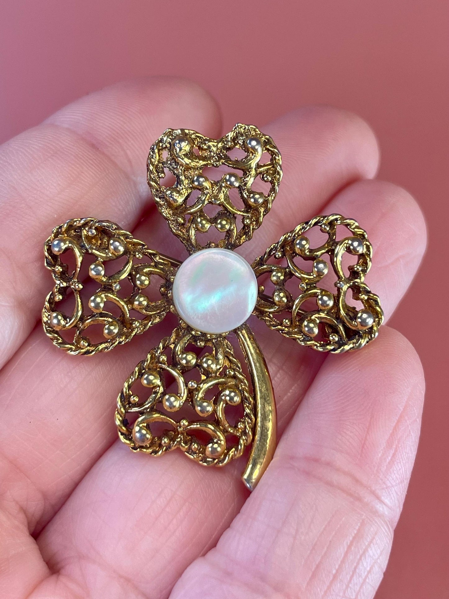 1.5 inch Gold tone Four Leaf Clover Brooch