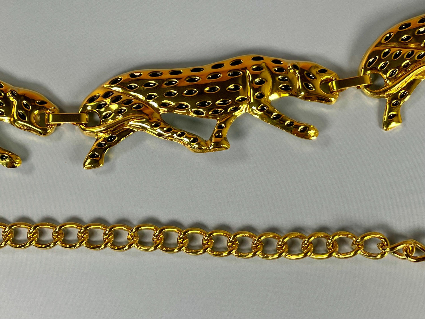 Gold-tone adjustable Metal Leopard Belt