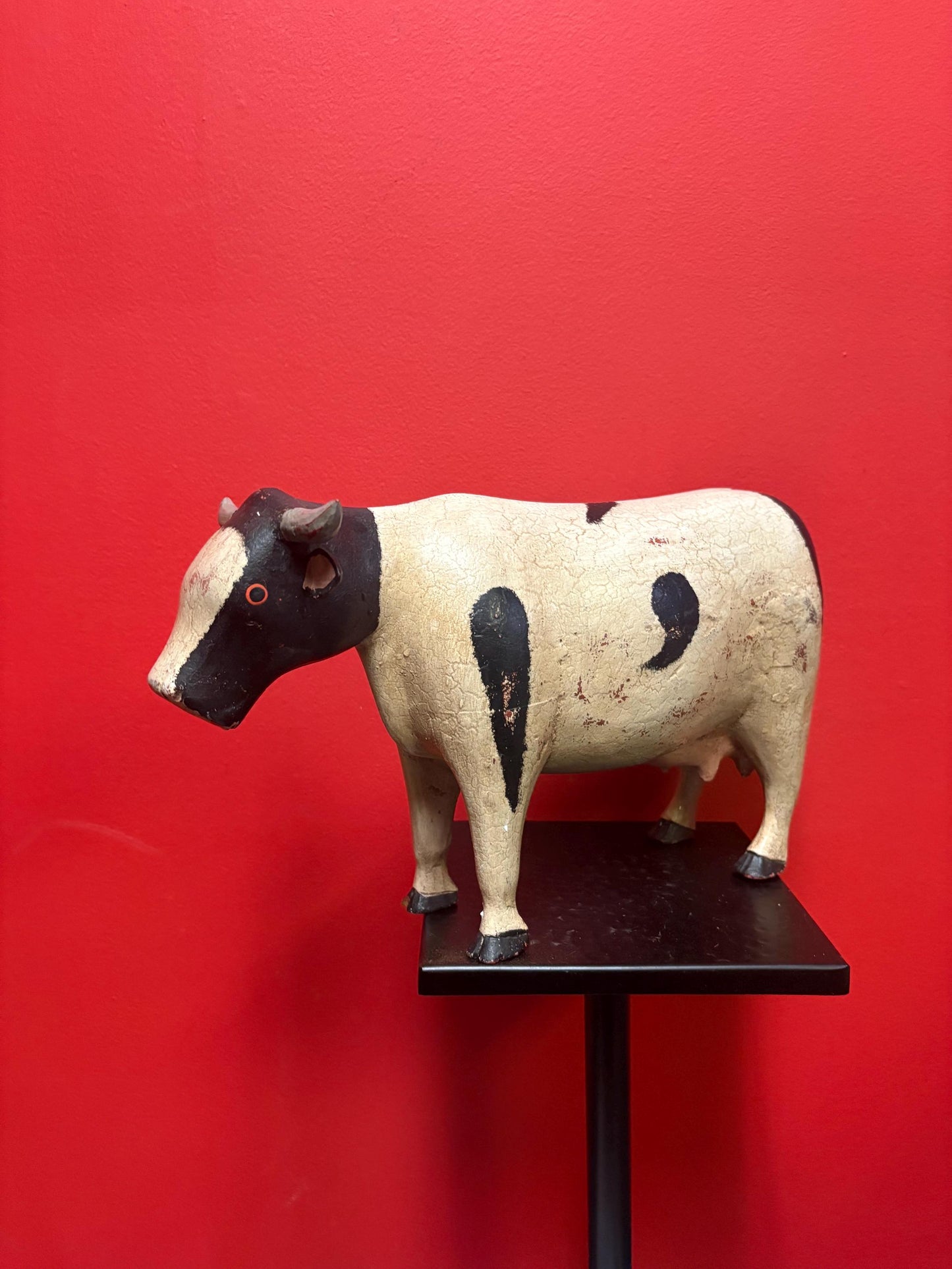 Absolutely fabulous folk art wooden cow great detail and beautiful patina older piece and great gift - 13 x 8 high