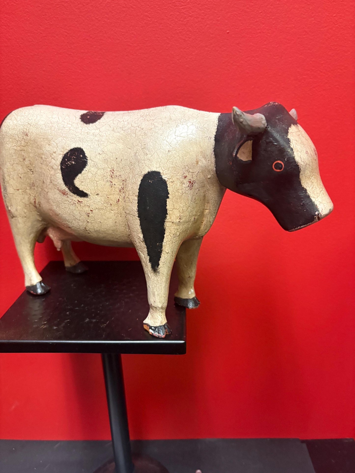 Absolutely fabulous folk art wooden cow great detail and beautiful patina older piece and great gift - 13 x 8 high
