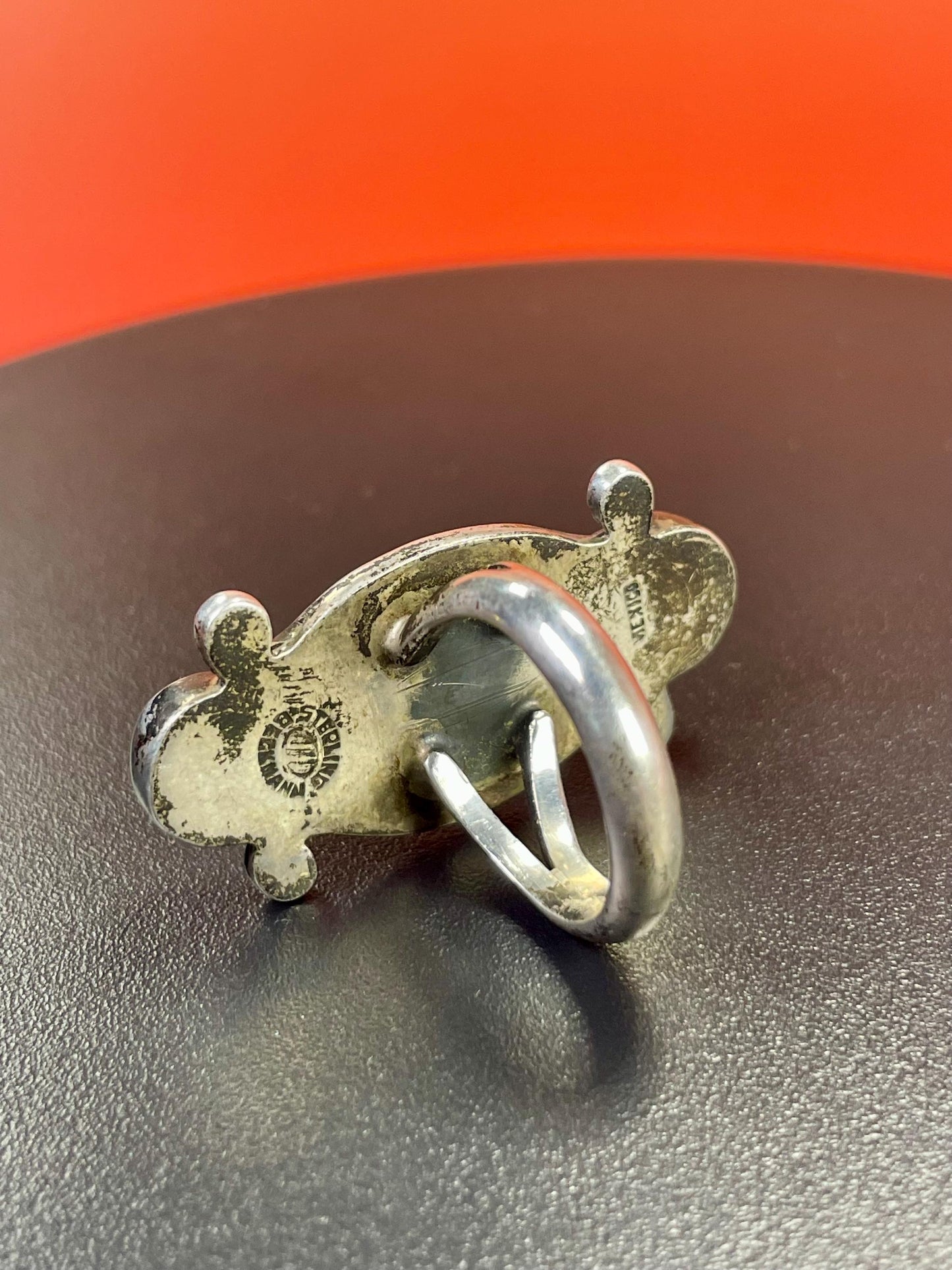 Beautiful sterling silver and gemstone ring   size 5.5  shiny and beautiful  amazing value