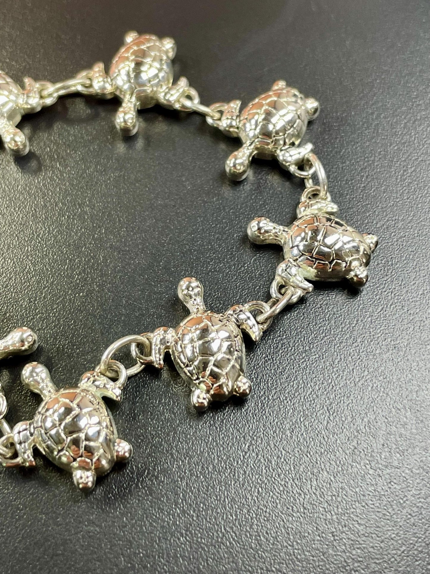 Sterling Silver Turtle Bracelet stamped 925 at a great price