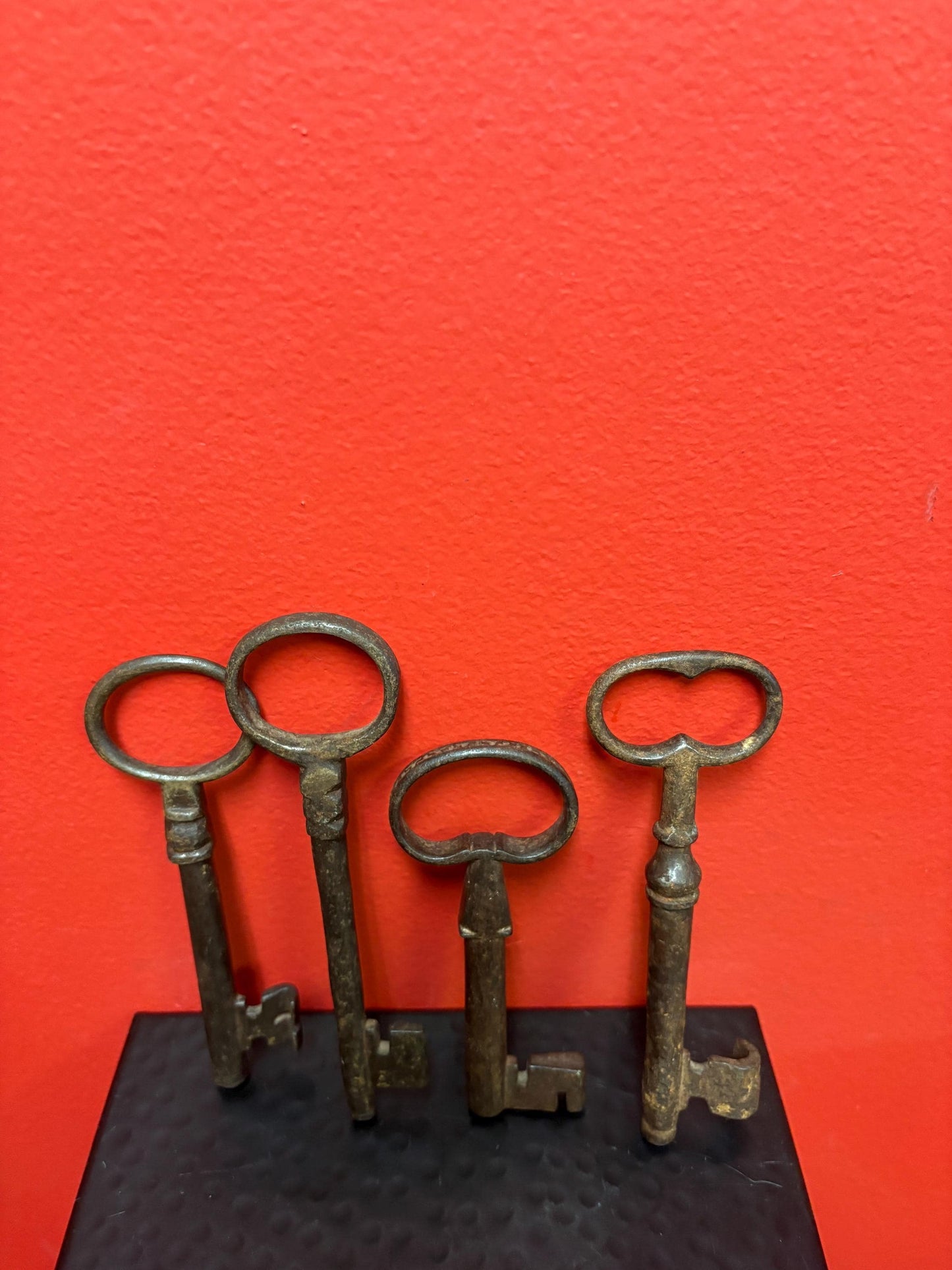 group of antique authentic early 19 century door keys — wonderful Patina — 4.5 to 6 inches tall each