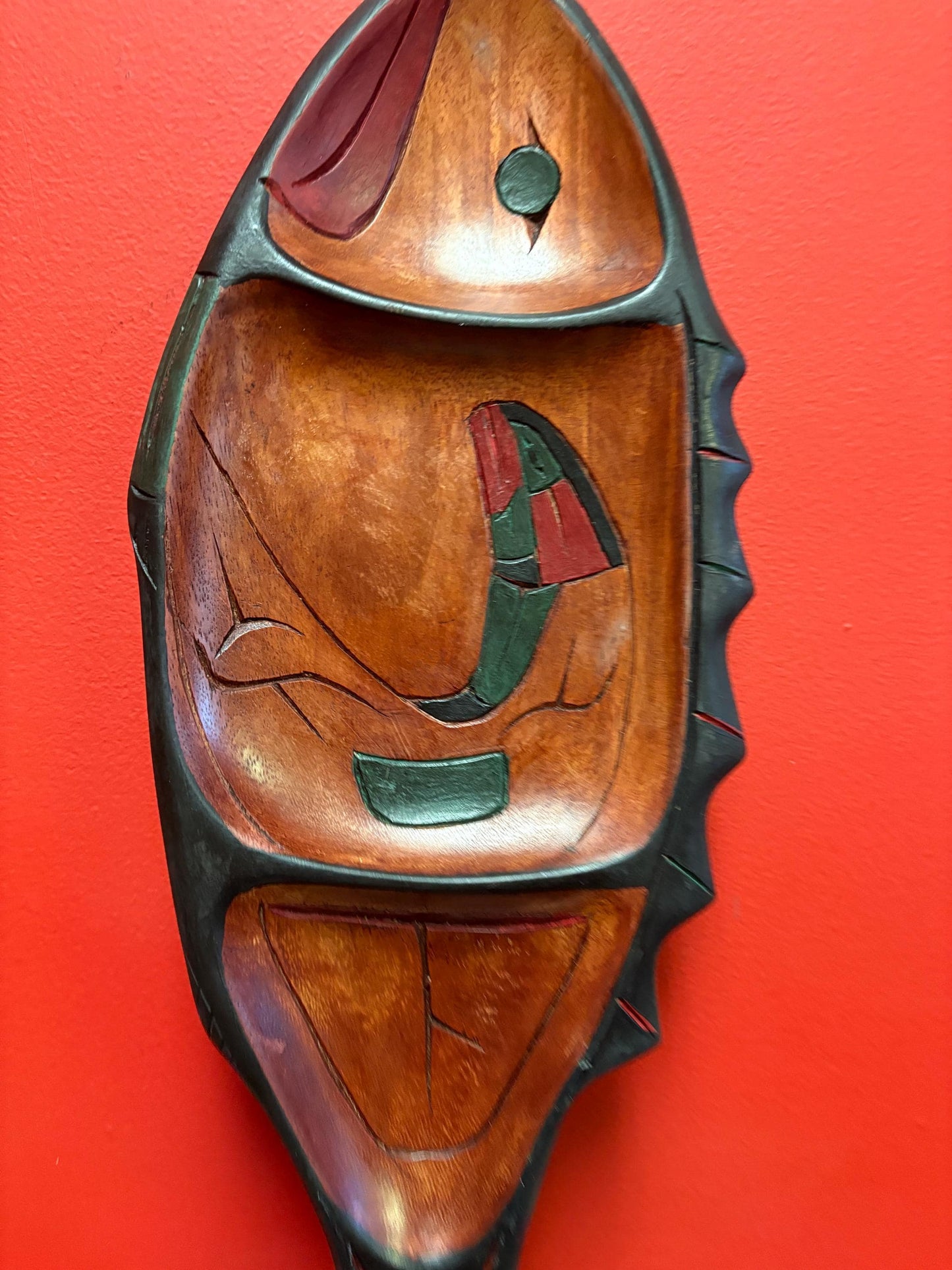 Beautiful Canadian indigenous first nations pacific West Coast Frank and Dora Frenchie salmon shaped feast bowl - 19 x 7 wide A