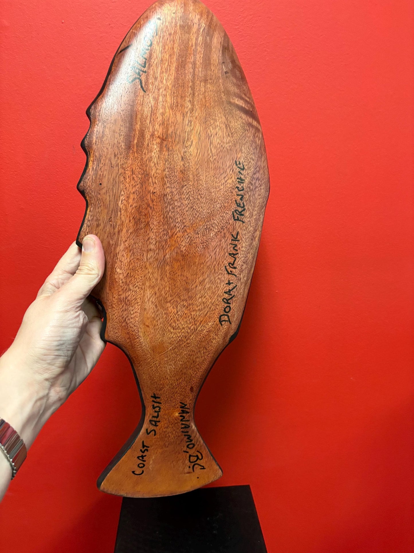 Beautiful Canadian indigenous first nations pacific West Coast Frank and Dora Frenchie salmon shaped feast bowl - 19 x 7 wide A