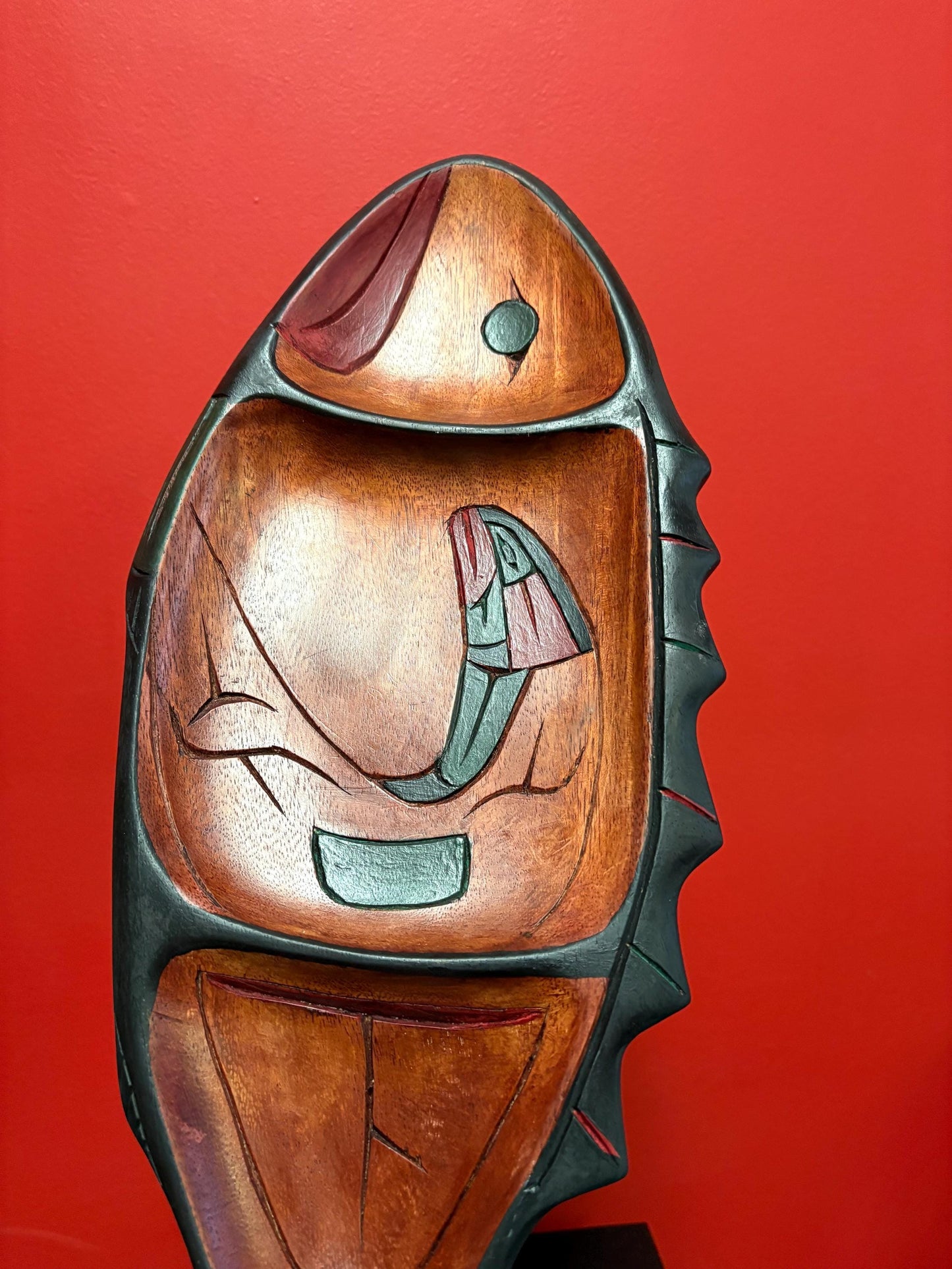 Beautiful Canadian indigenous first nations pacific West Coast Frank and Dora Frenchie salmon shaped feast bowl - 19 x 7 wide A