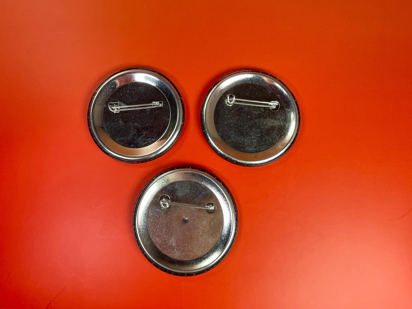 Cool Set of 3  2.5 inch Dick Tracy Buttons